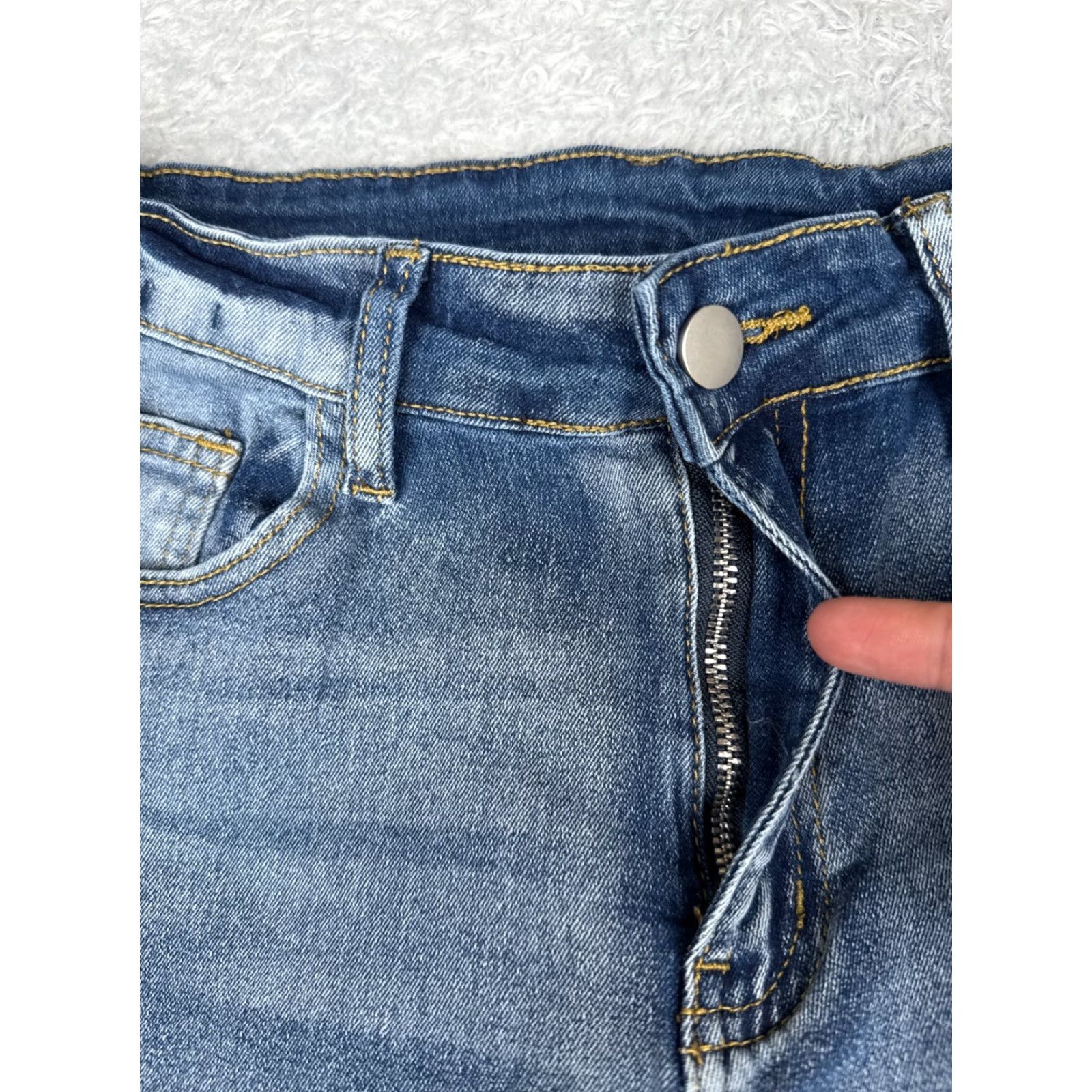 Chaps Chaps Jeans Women 27 Blue Denim Bootcut Distressed High Rise 27x29 Cotton Blend Size 27" / US 4 / IT 40 - 5 Thumbnail