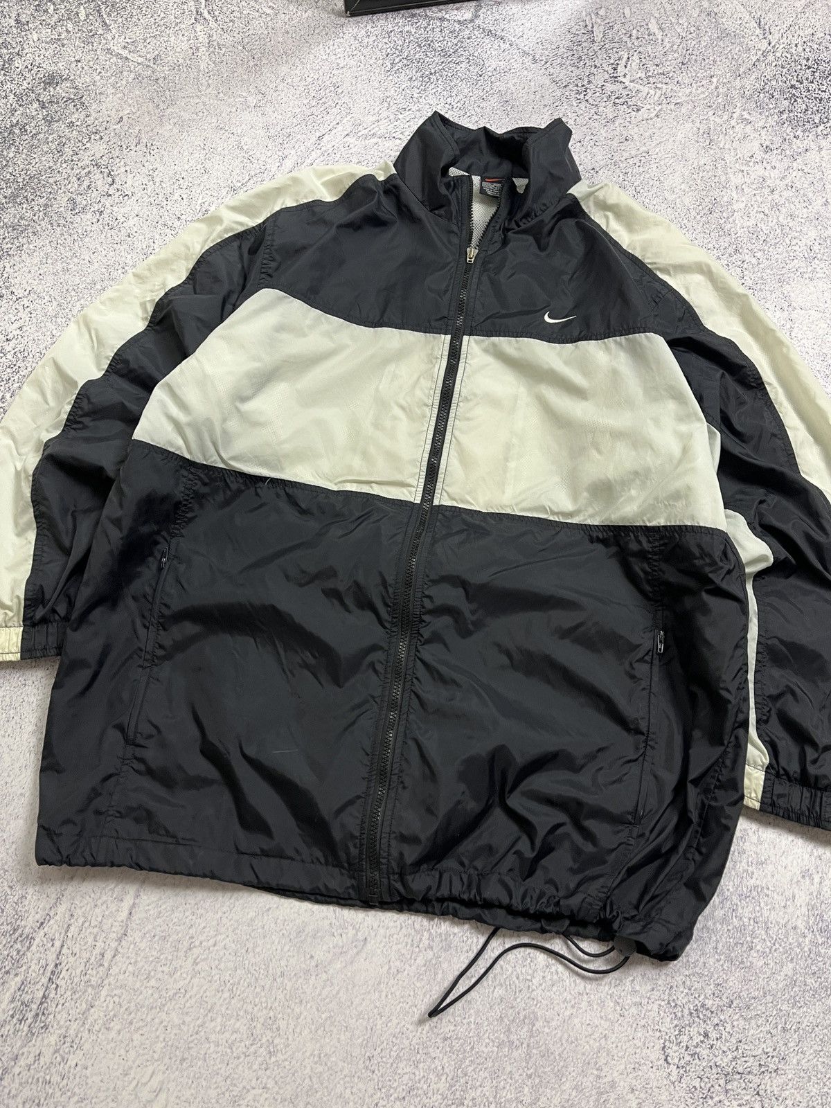 Nike × Vintage Vintage 90’s Nike Nylon Track Jacket Drill Mini Swoosh Y2k Size US L / EU 52-54 / 3 - 5 Thumbnail