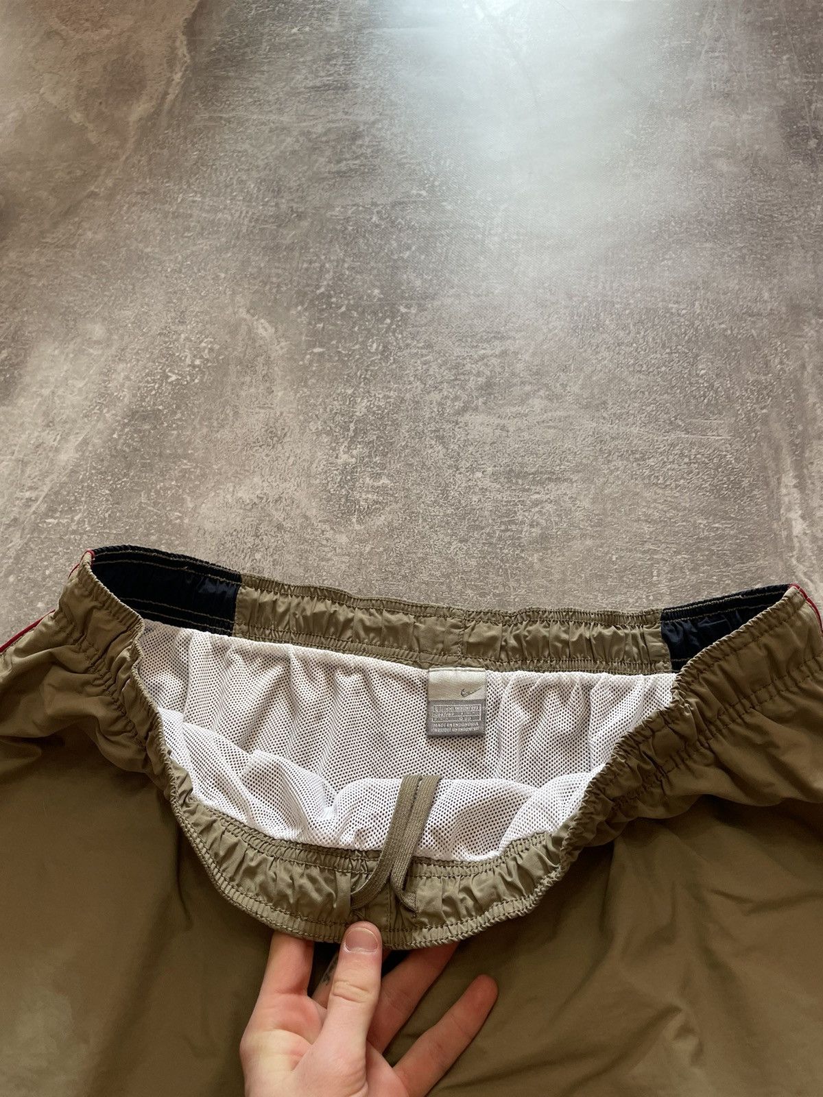 Nike × Vintage Vintage Nike Nylon Shorts Small Swoosh Logo Y2K Size XXL Size US 38 / EU 54 - 4 Thumbnail