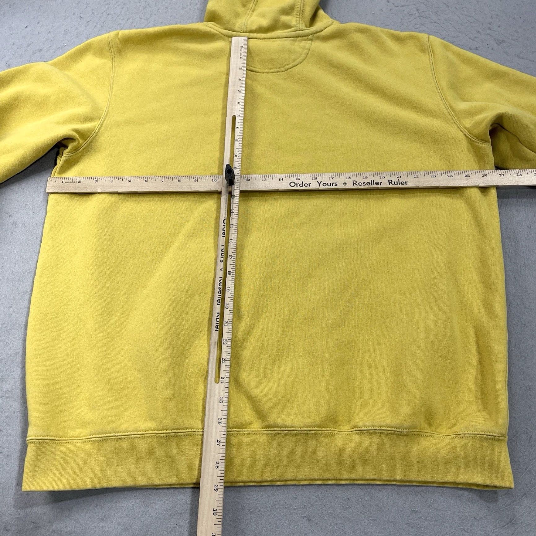 Carhartt Carhartt Hoodie Mens XL Yellow Loose Fit Midweight Sweatshirt Workwear K288 Size US XL / EU 56 / 4 - 6 Thumbnail