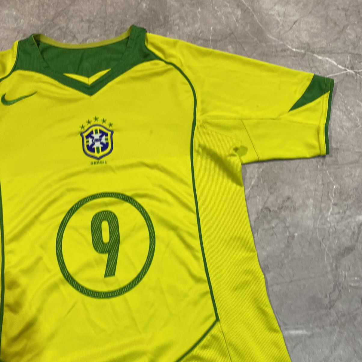 Vintage RONALDO ! VINTAGE NIKE BRAZIL TEE SOCCER JEERSEY NATION 00s Size US S / EU 44-46 / 1 - 14 Thumbnail