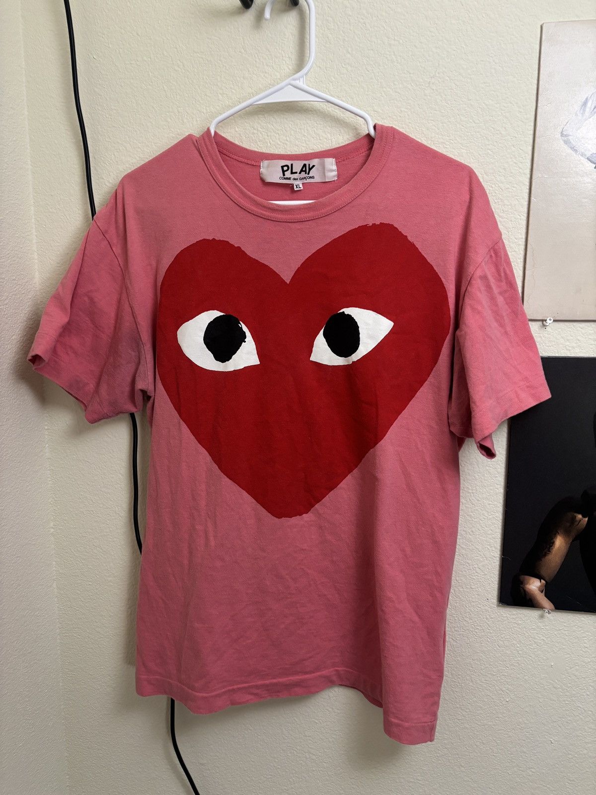 Comme des Garcons PLAY SIZE WOMENS XL (fits mens M) Pink CDG heart tee Size US M / EU 48-50 / 2 - 1 Thumbnail