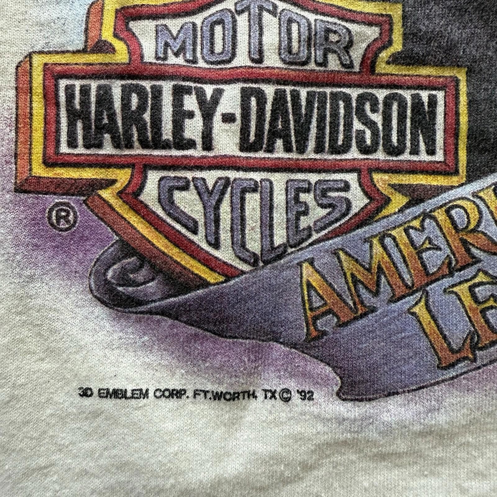 Harley Davidson 1992 Vintage 3D Emblem Harley Davidson wolf shirt Large Size US L / EU 52-54 / 3 - 3 Thumbnail