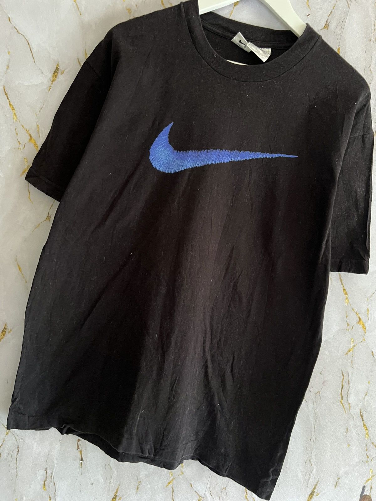 Vintage Vintage Nike Swoosh T-Shirt – Big Logo Graphic Tee Size US L / EU 52-54 / 3 - 5 Thumbnail
