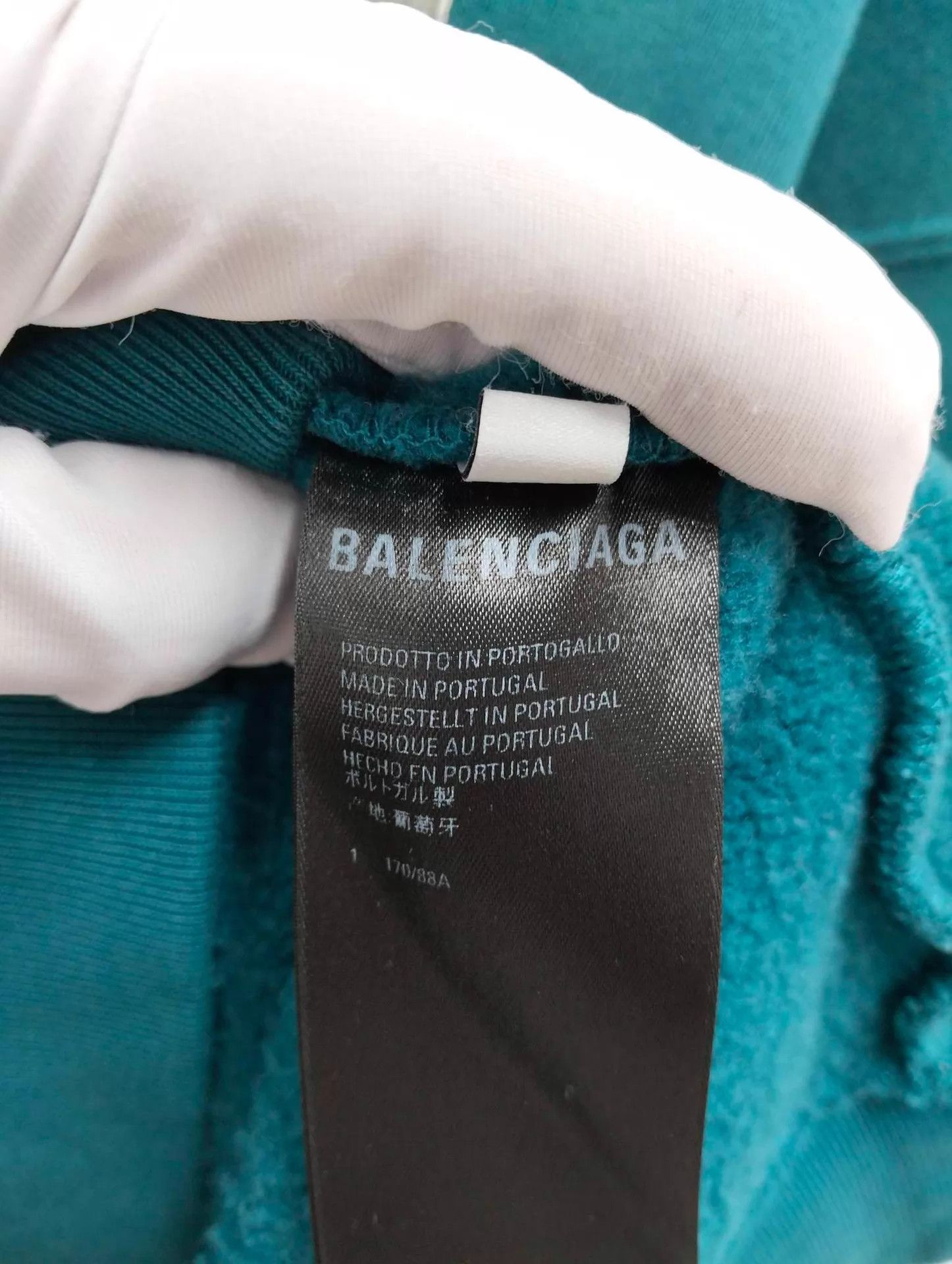 Balenciaga Balenciaga Fleece Lined Runway Hoodie L 95 New Size US S / EU 44-46 / 1 - 6 Thumbnail
