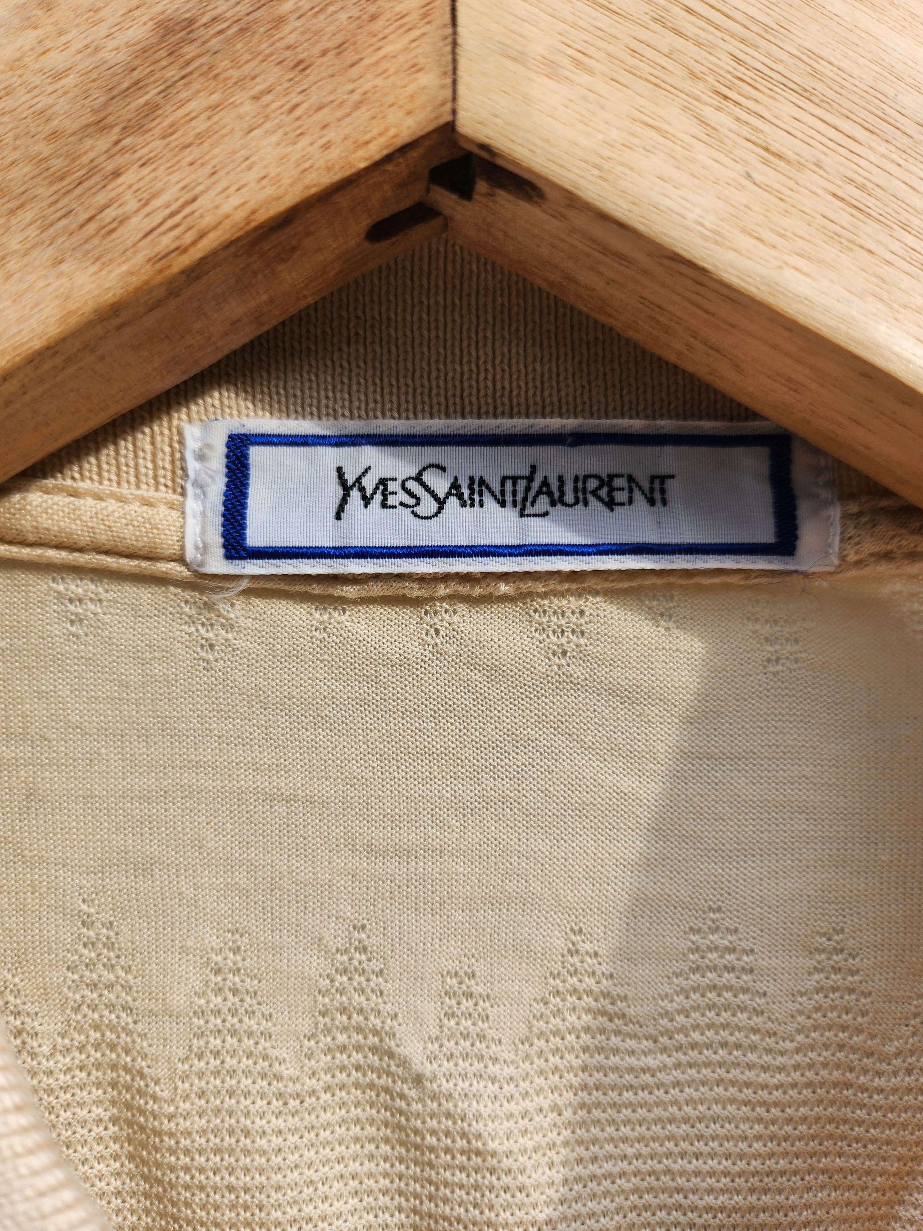 Yves Saint Laurent 💥YSL Yves Saint Laurent Small Logo Polos Size US M / EU 48-50 / 2 - 5 Thumbnail