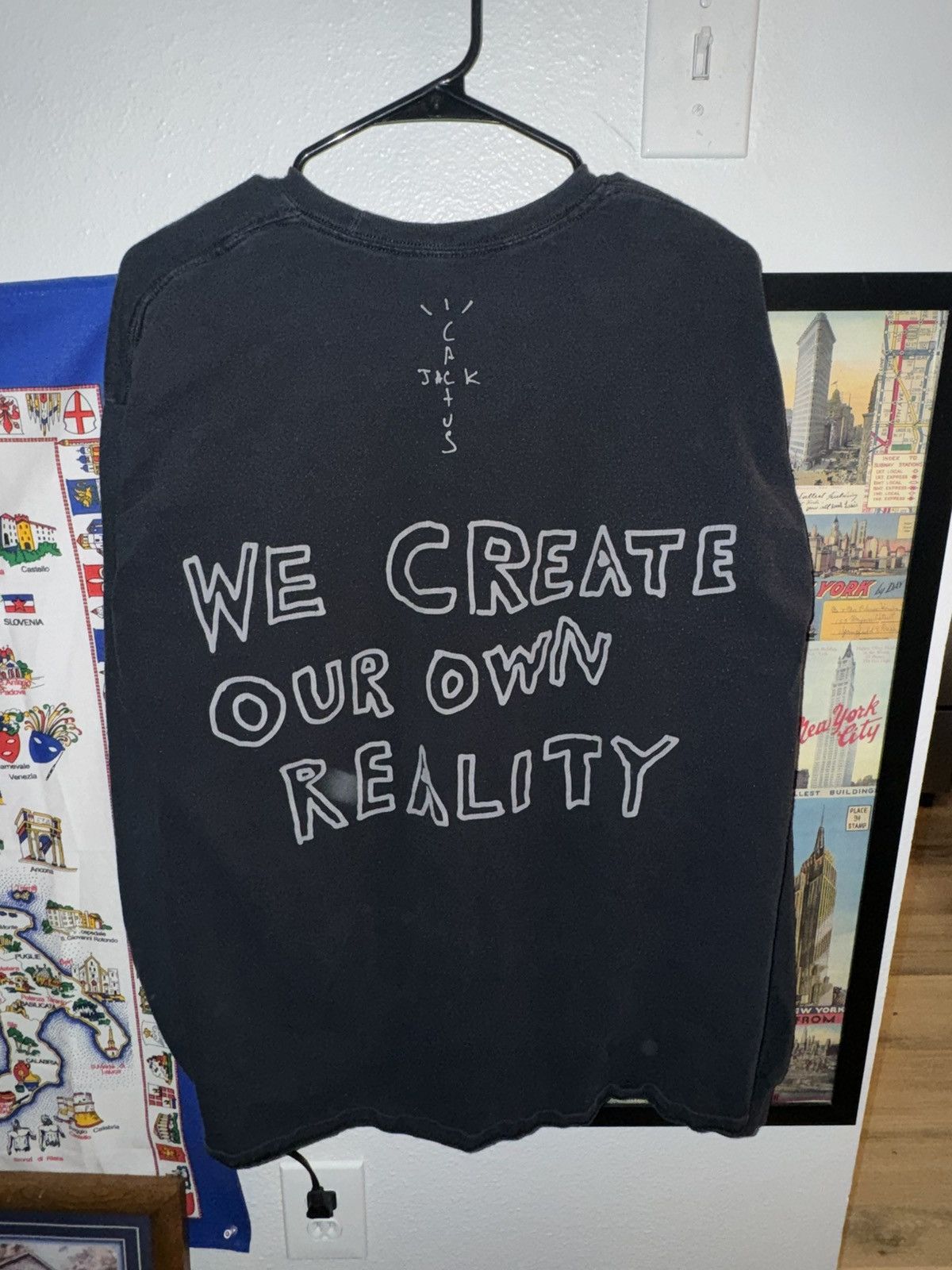 Travis Scott Travis Scott Jackboys Shatter Longsleeve tee Size US XL / EU 56 / 4 - 3 Thumbnail