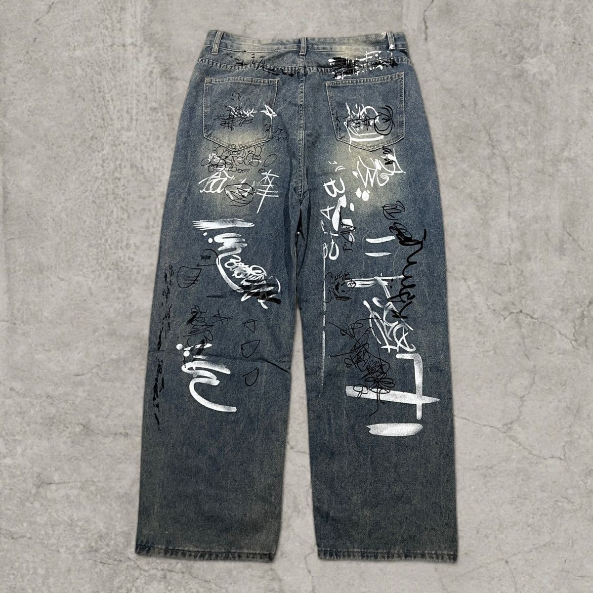 Japanese Brand Cool wide skater Japanese style jeans in faded blue. Size L Size US 34 / EU 50 - 4 Thumbnail