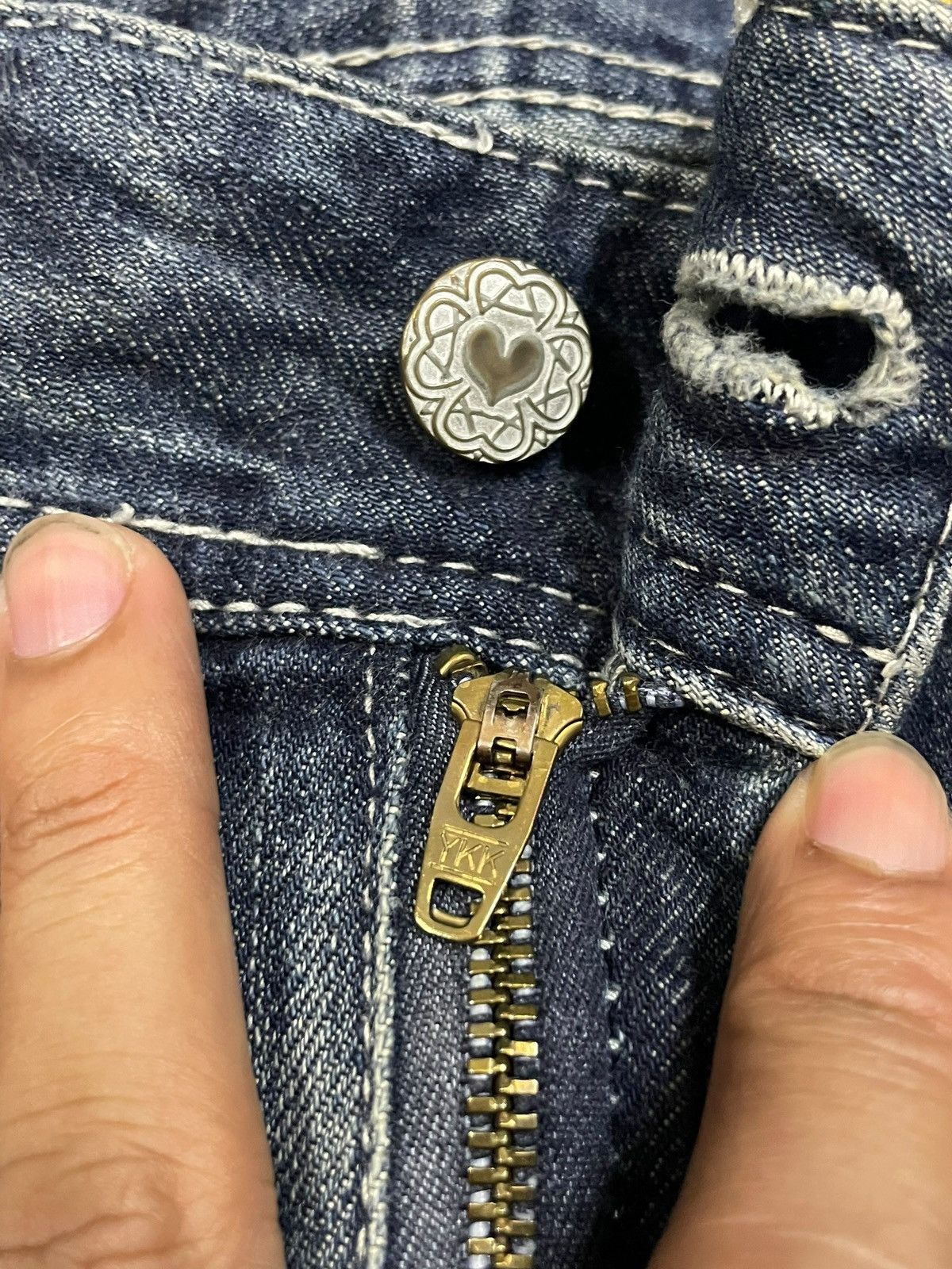 Kapital Japanese Y2K Heart Market Buckle Back Love Embroidery Jeans Size 30" / US 8 / IT 44 - 10 Thumbnail