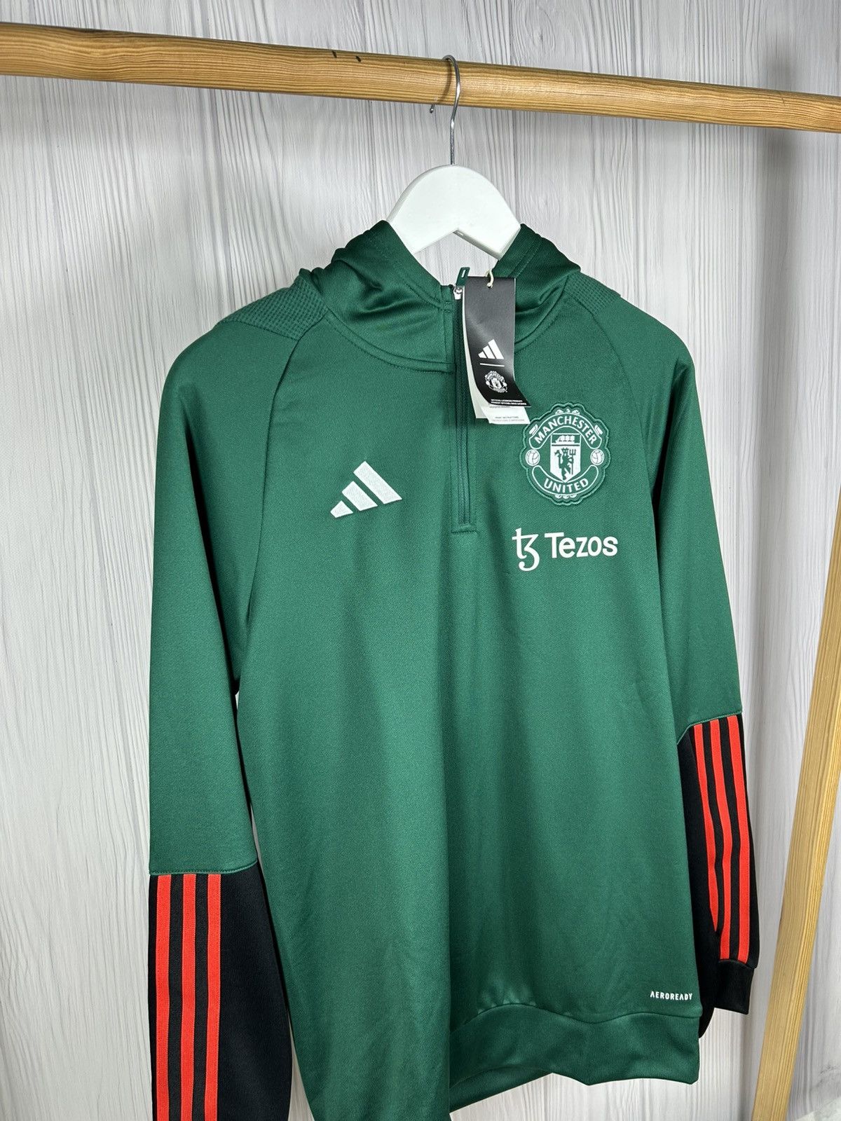 Adidas Adidas Manchester United 23/24 Training Hoodie Size S Size US S / EU 44-46 / 1 - 3 Thumbnail