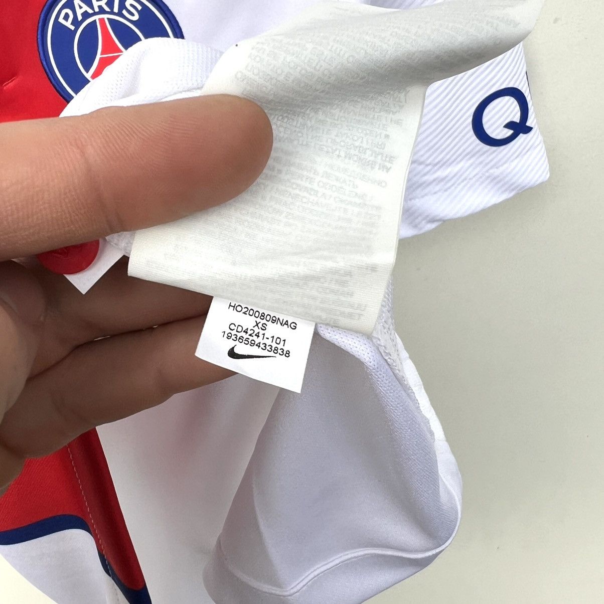 Nike Nike PSG Paris Saint-Germain 2020/2021 soccer Jersey Size US XS / EU 42 / 0 - 10 Thumbnail