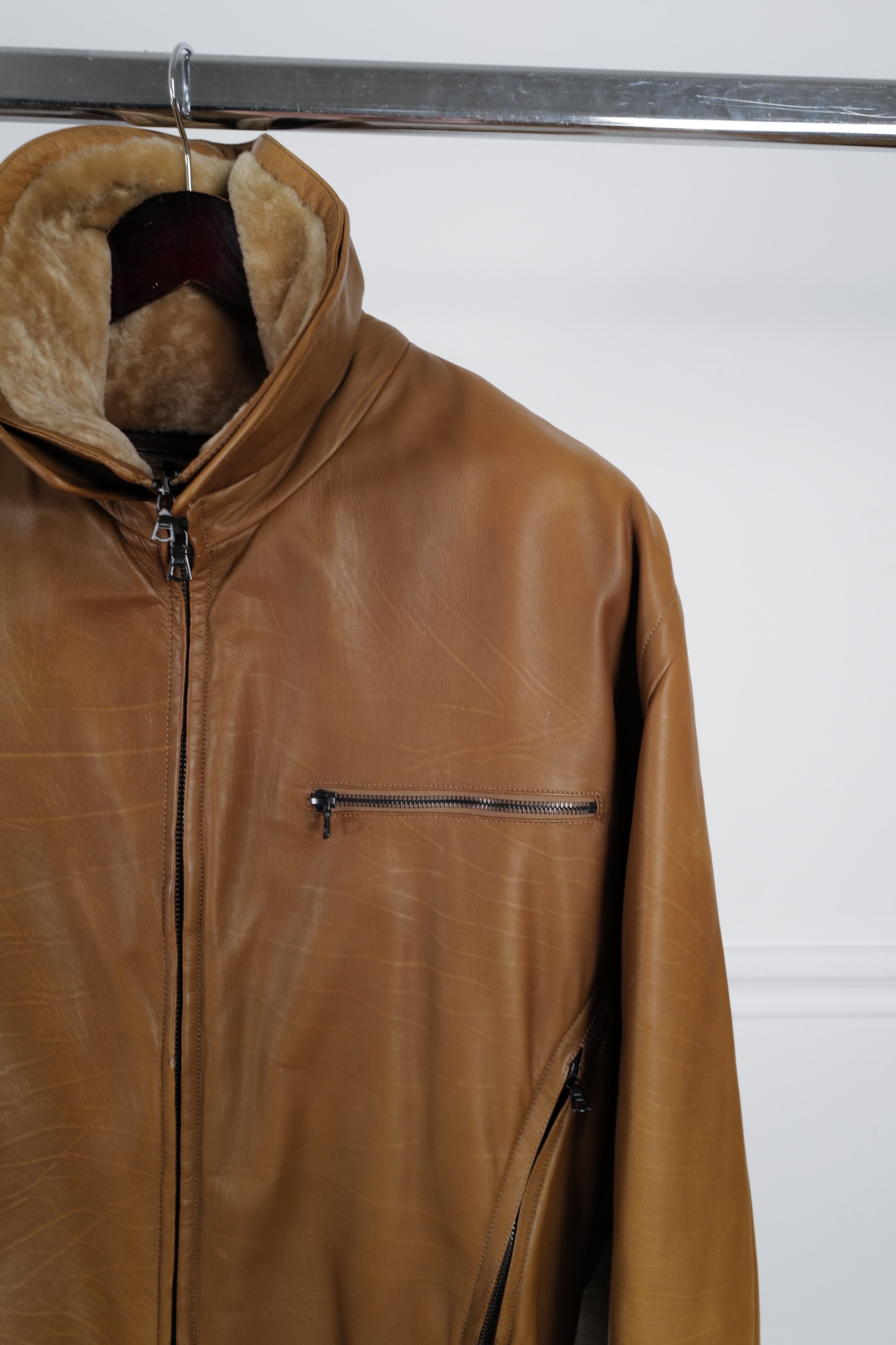 Kiton KITON LEATHER JACKET Size US XL / EU 56 / 4 - 3 Thumbnail