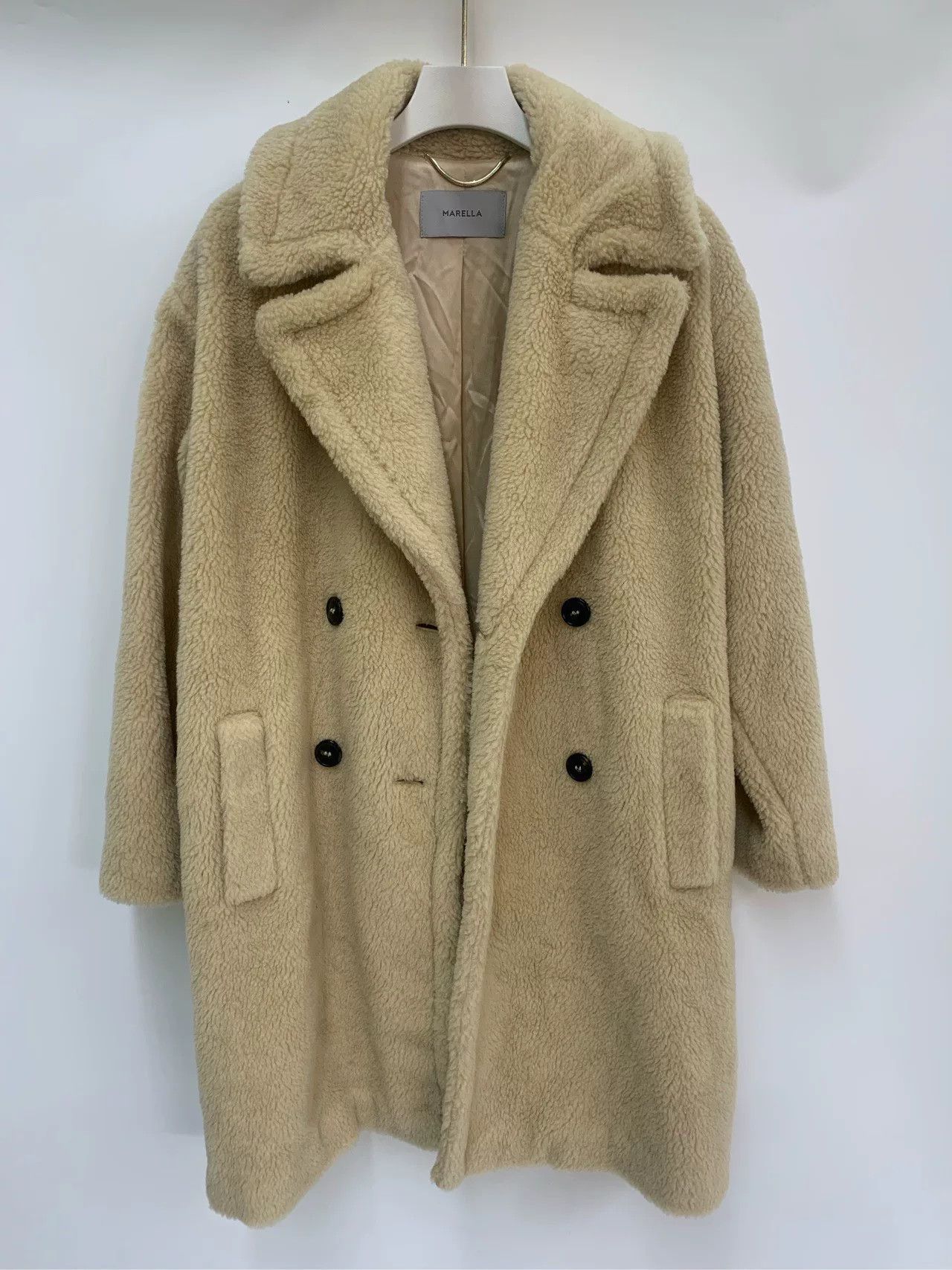 Max Mara maxmara marella teddy coat in beige Size US S / EU 44-46 / 1 - 1 Thumbnail