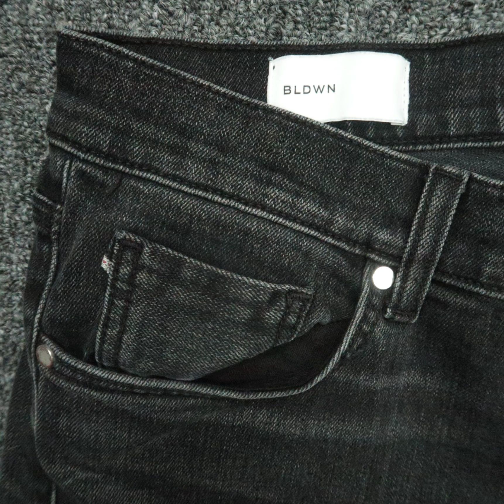 Vintage BALDWIN Jeans Men 5-Pocket Denim Slim Straight 30x33 Black Cotton 30 Regular Inseam 33 Vintage? No—Modern Slim Fit Jeans Size US 30 / EU 46 - 3 Thumbnail