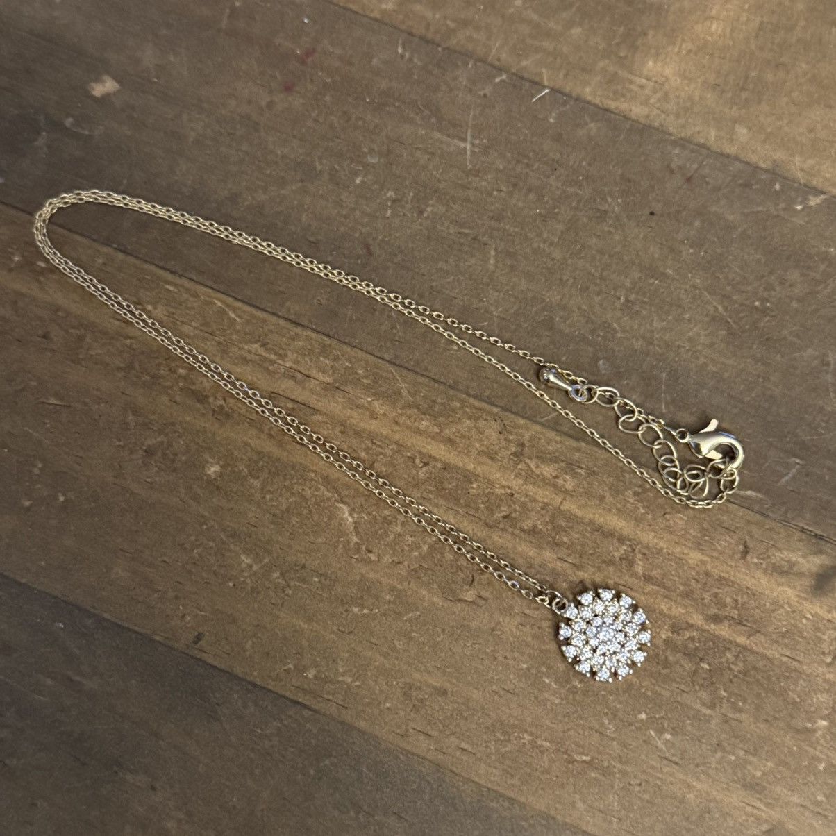 Other Dainty gold tone pave snowflake pendant necklace Size ONE SIZE - 2 Thumbnail