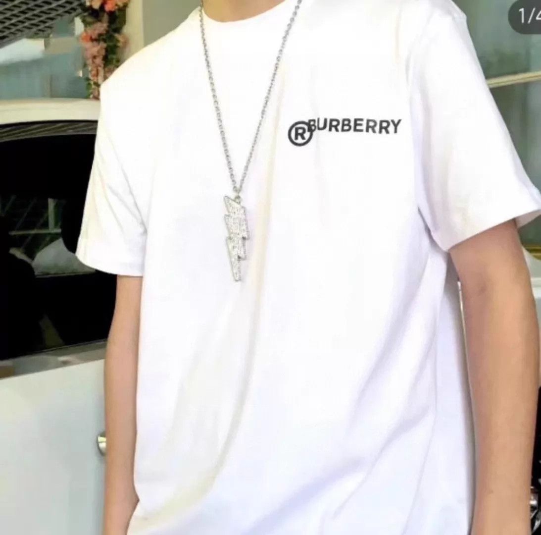 Burberry Burberry White Cotton Short Sleeve Tee M Size US M / EU 48-50 / 2 - 8 Thumbnail