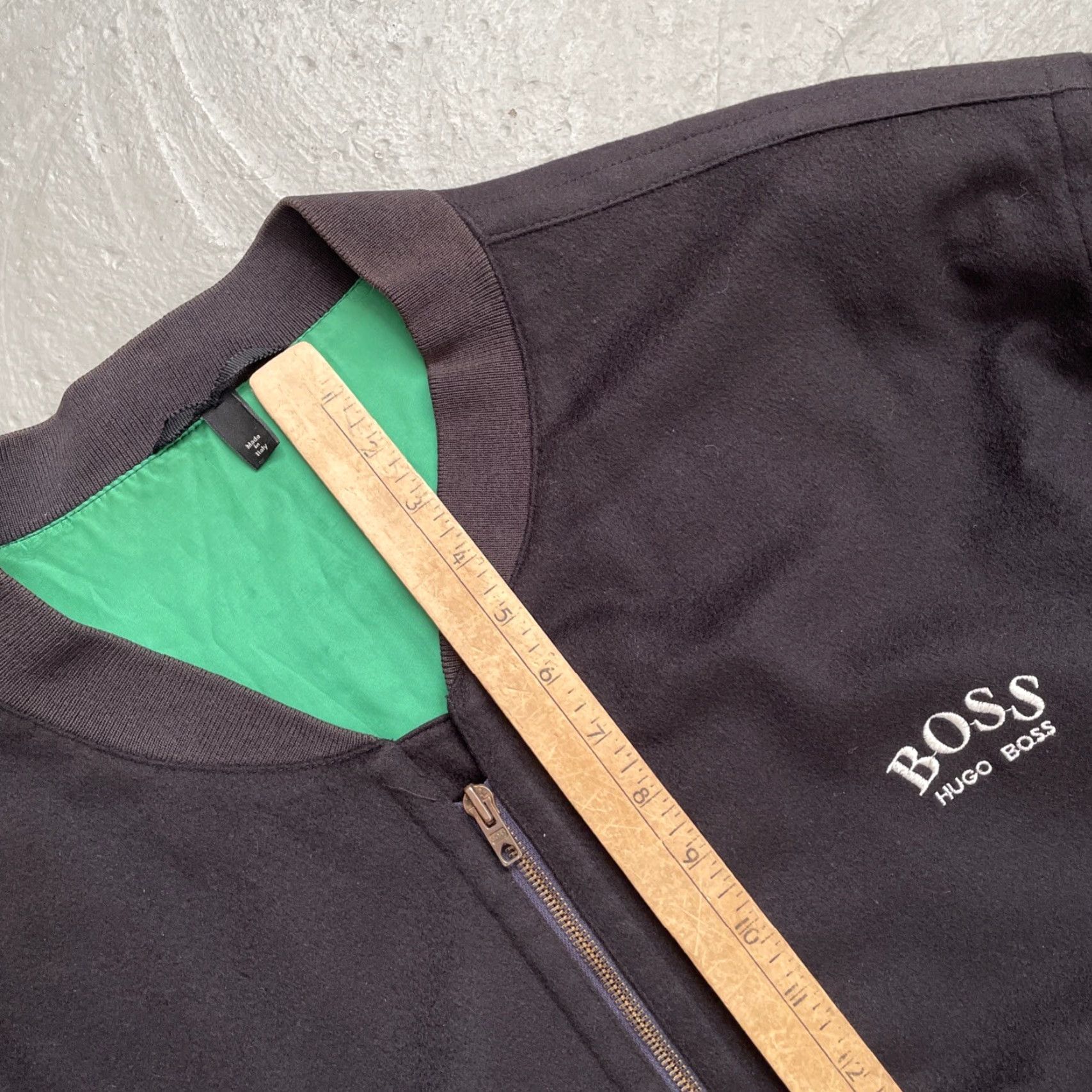 Hugo Boss VINTAGE Hugo Boss Bomber Jacket 56 Cashmere Black Unisex Adults 90s 80s Designer Classic Jacket Mens Womens Size US XL / EU 56 / 4 - 4 Thumbnail