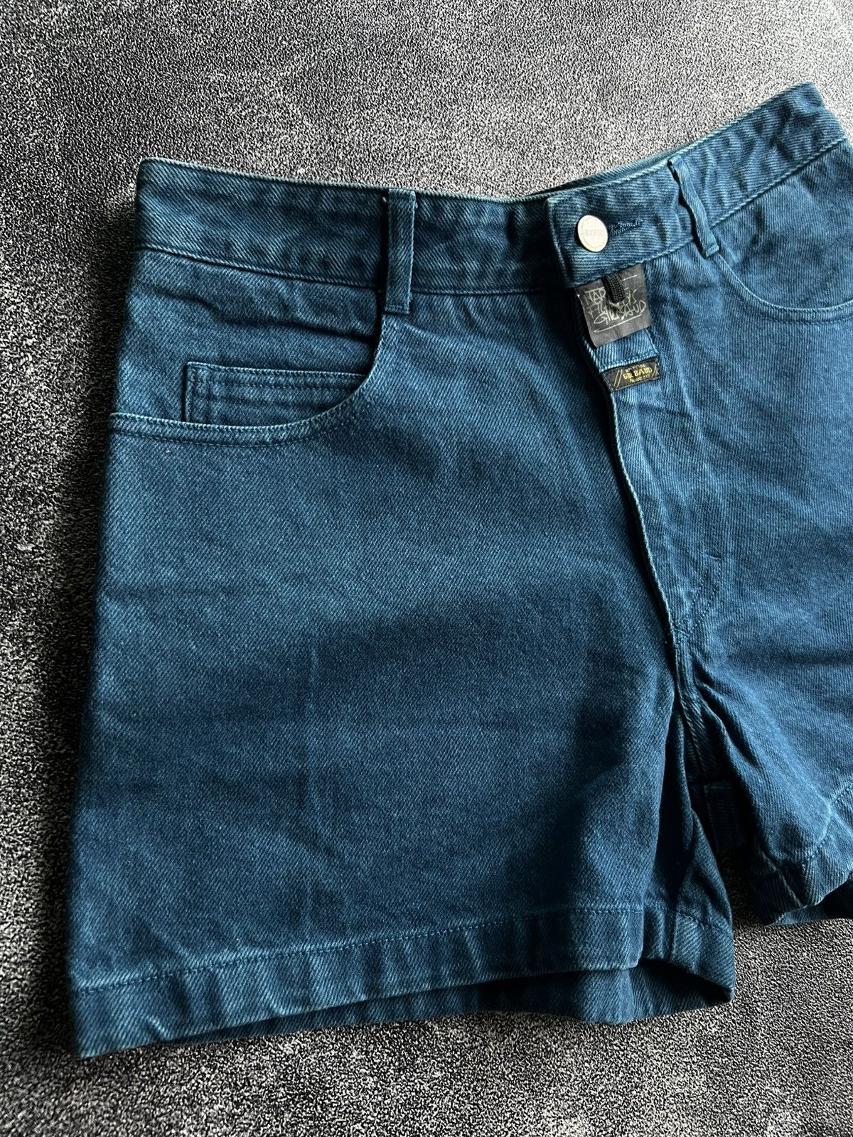 Marithe + Francois Girbaud Marithe Francois Girbaud Stone Washed Short Size 28" / US 6 / IT 42 - 5 Thumbnail