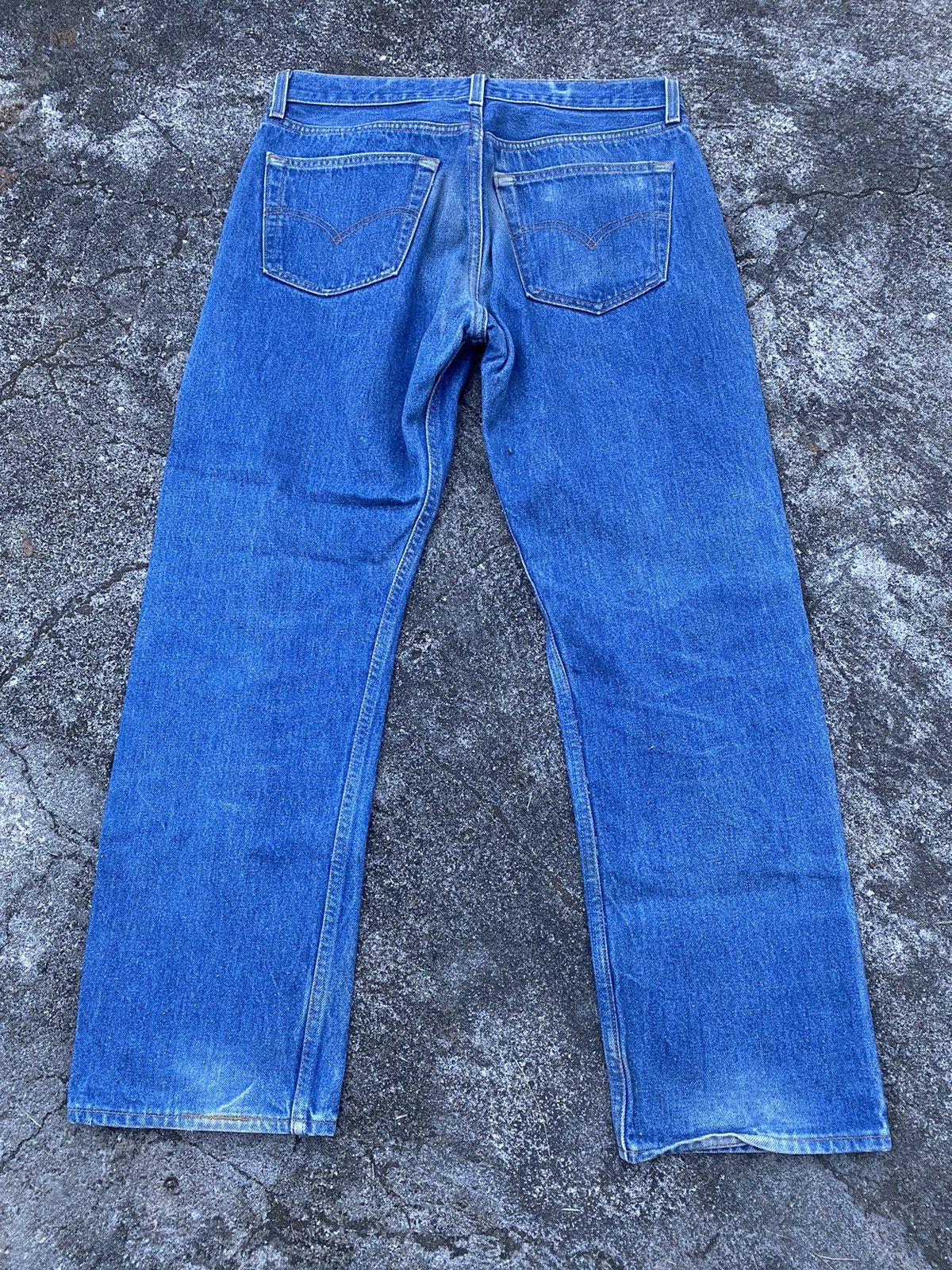 Levi's 90s Vintage Levis 501 Buttonfly Size US 32 / EU 48 - 2 Thumbnail