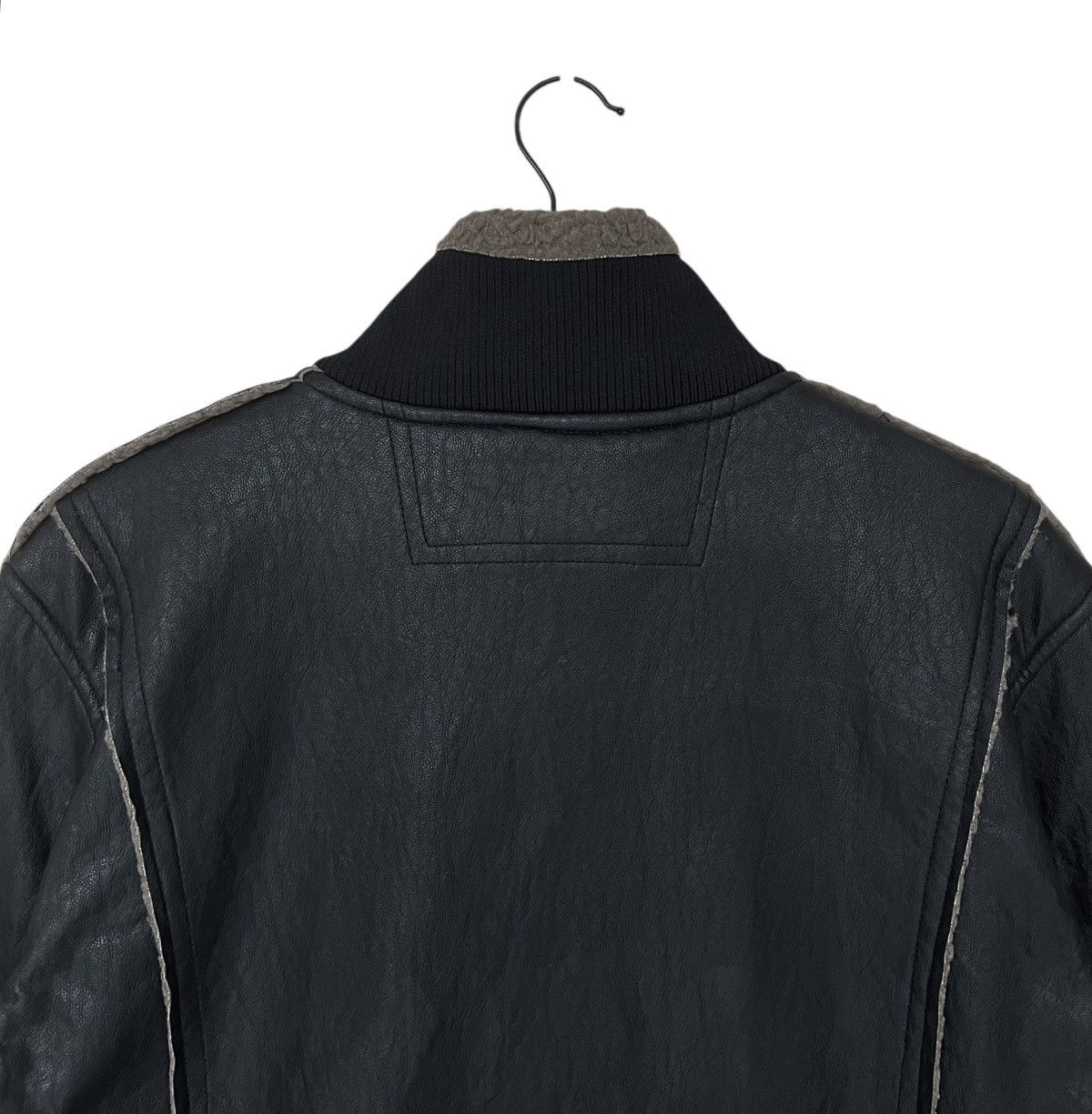 Vintage Vintage Fur Leather Jacket 1990s Size US L / EU 52-54 / 3 - 9 Thumbnail