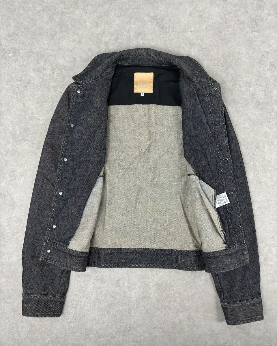 Gianfranco Ferre 2000s Gianfranco Ferré Dark Blue Denim Jacket Size US S / EU 44-46 / 1 - 9 Thumbnail