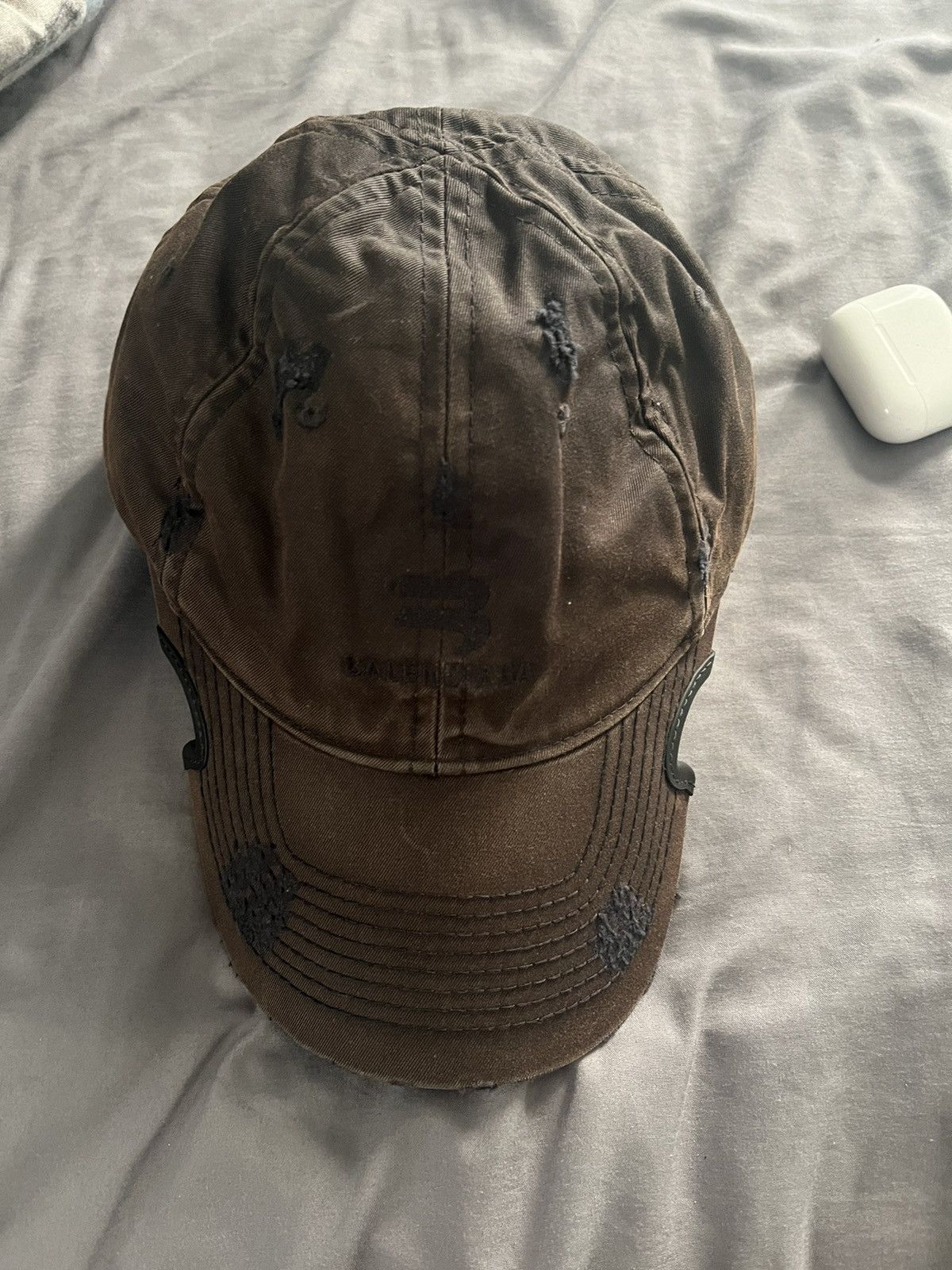 Balenciaga Balenciaga sun faded sporty B cap | Grailed