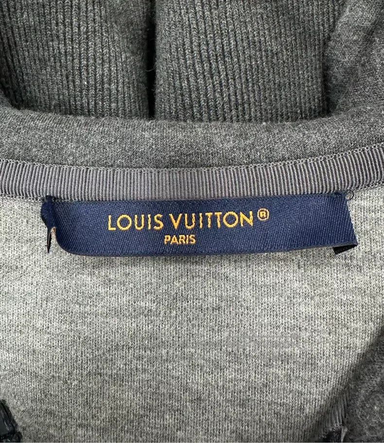 Louis Vuitton Louis Vuitton Grey Pin Instruction Sport Zip Hoodie Jacket Size US M / EU 48-50 / 2 - 3 Thumbnail