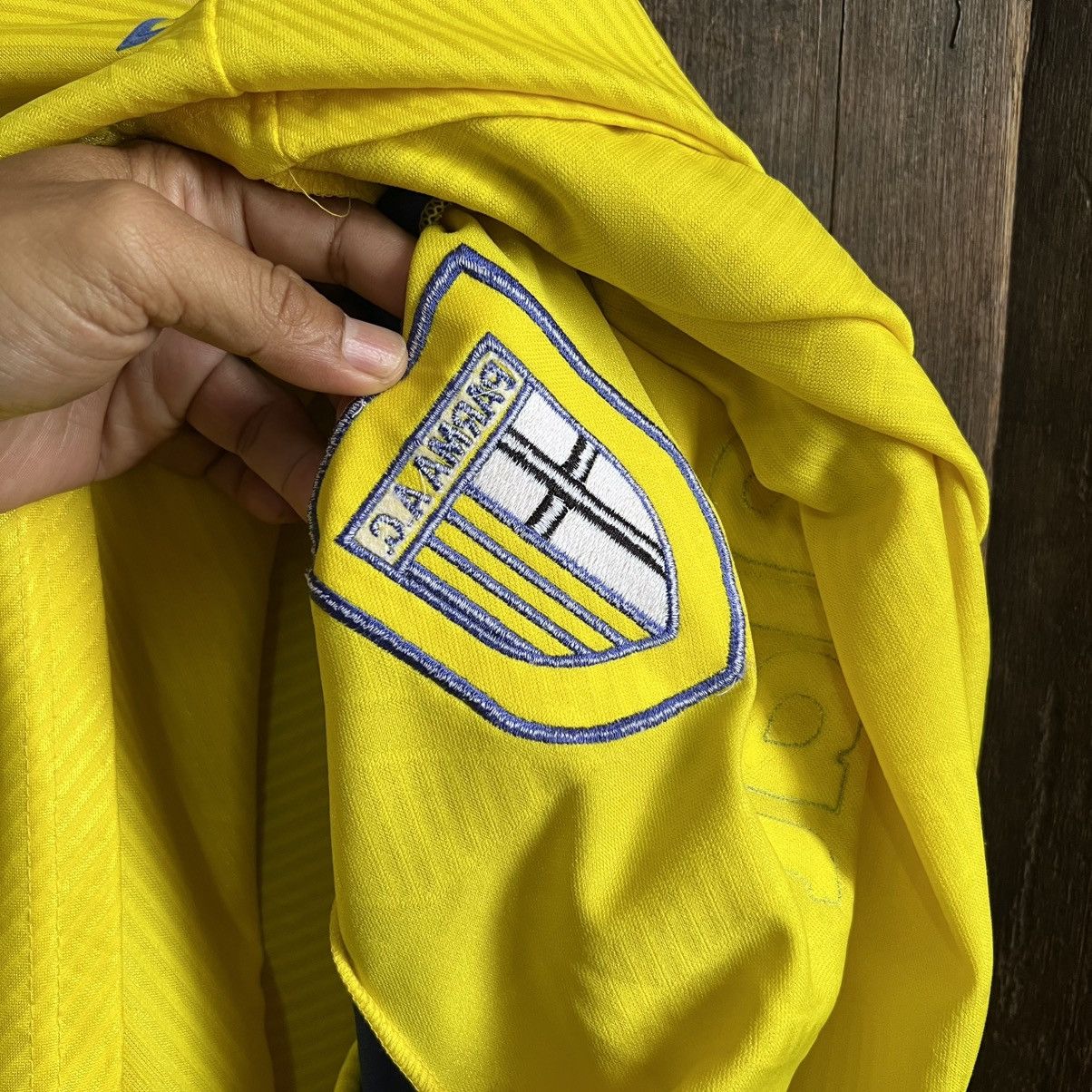 Umbro × Vintage Vintage Parma 1993-95 Away Umbro Jersey Size US L / EU 52-54 / 3 - 6 Thumbnail