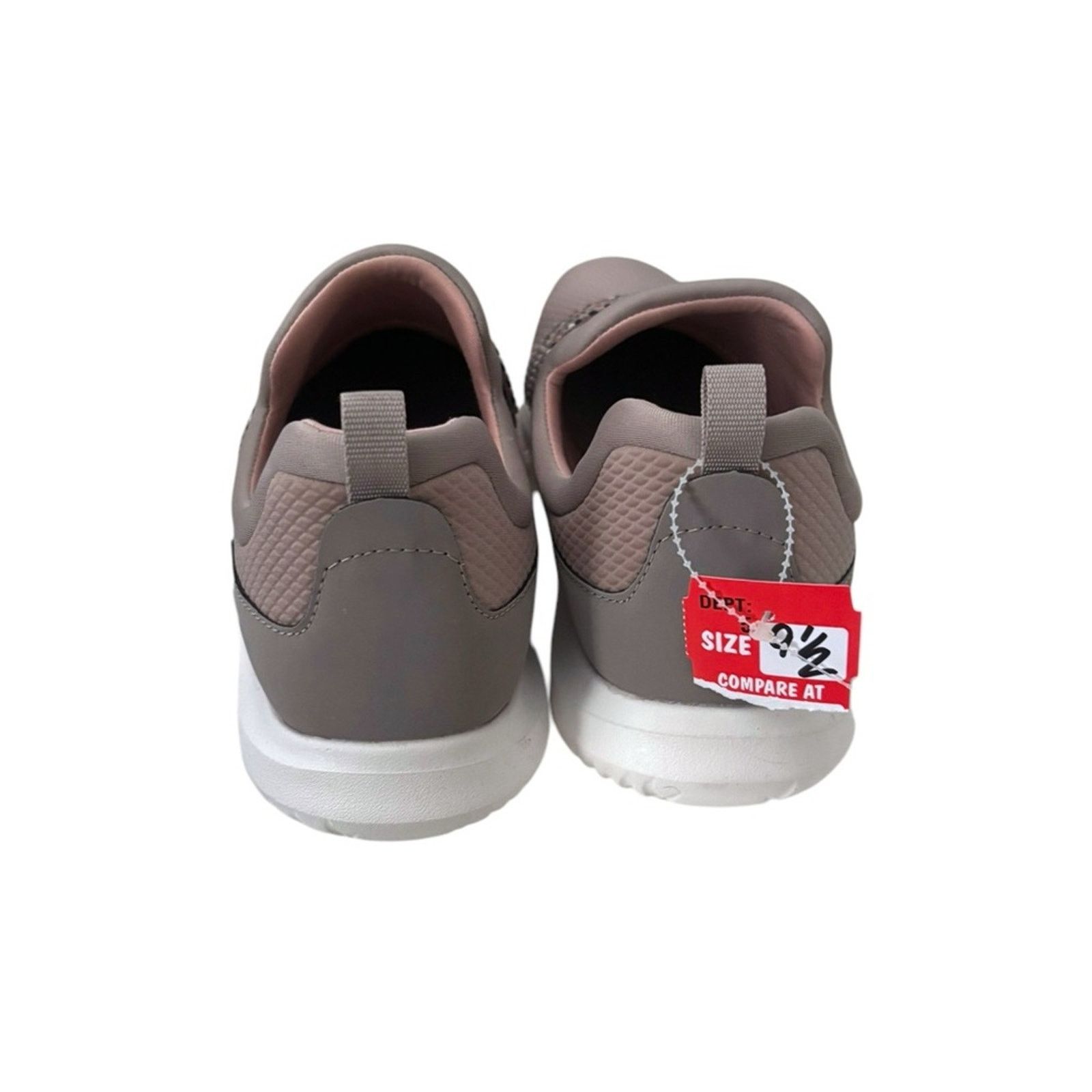 Clarks Clarks Women's Nova Way Sneaker Women's Slip-On Sneakers Size US 9.5 / IT 39.5 - 7 Thumbnail