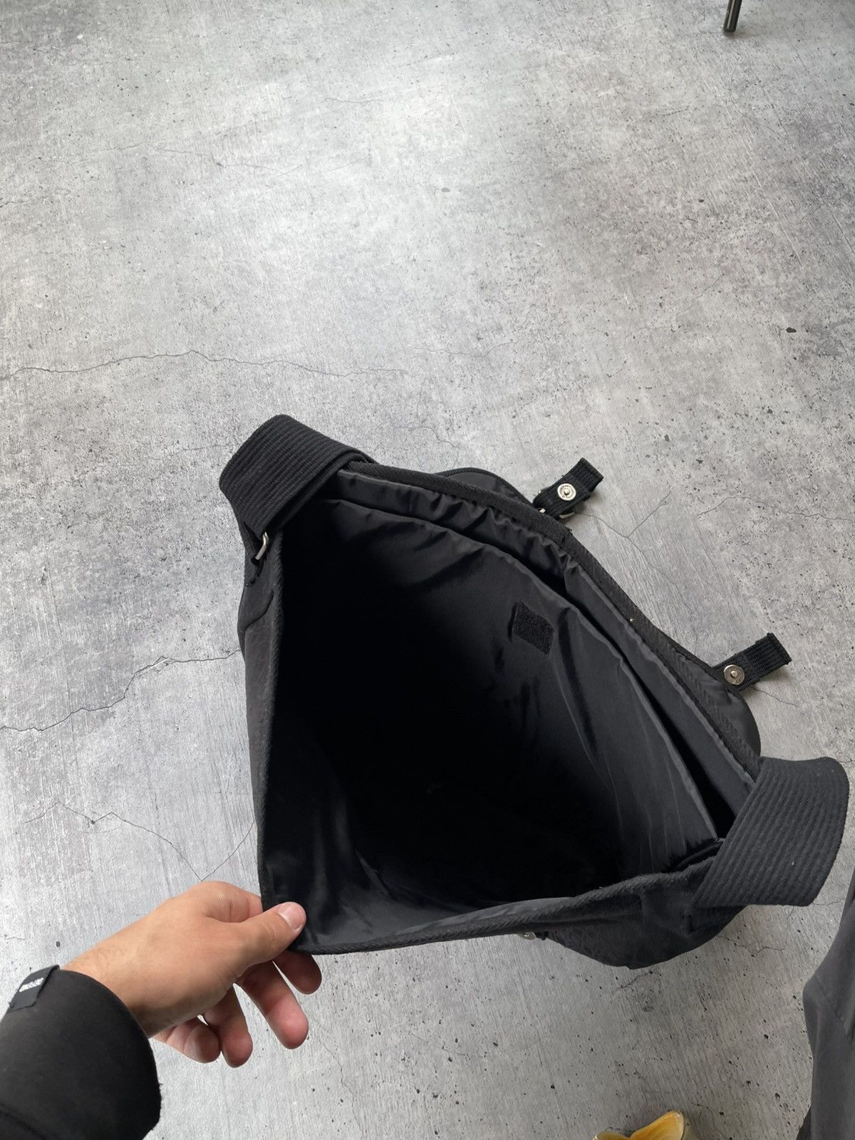 Quiksilver × Vintage Vintage Y2K Monogram Japanese messenger Quiksilver bag Size ONE SIZE - 5 Thumbnail