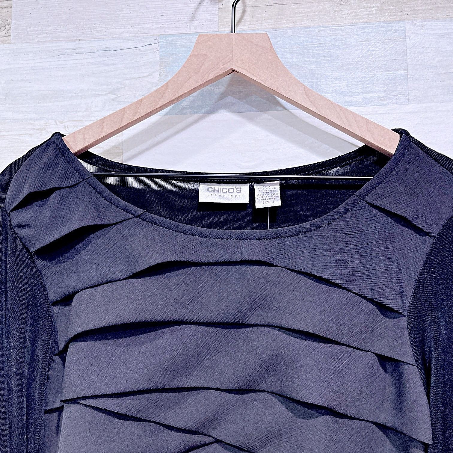 Other Chicos Travelers Chiffon Pleated Top Black Womens 1 Medium Size M / US 6-8 / IT 42-44 - 3 Thumbnail