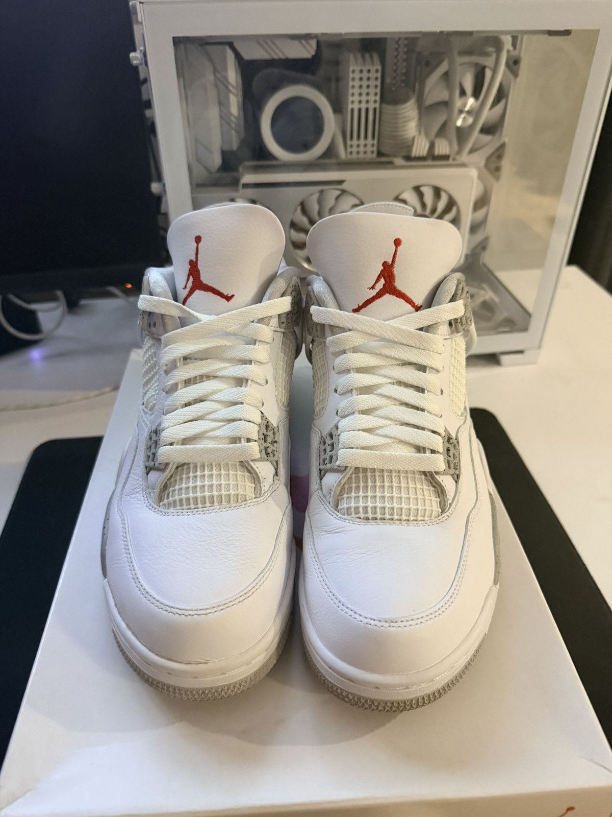 Jordan Brand White Oreo Jordan 4 Retro Size US 10 / EU 43 - 1 Thumbnail