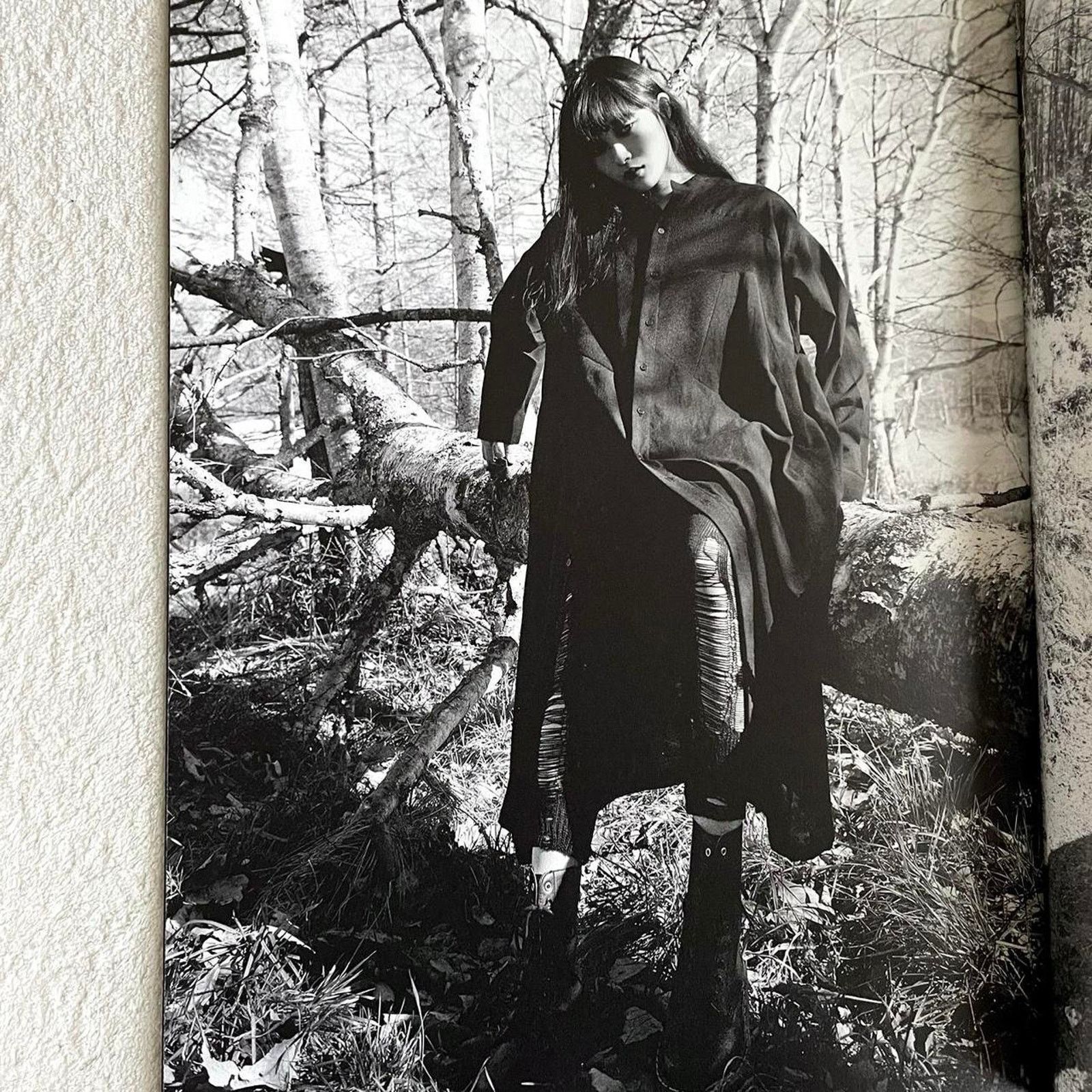 Yohji Yamamoto B Yohji Yamamoto Noir 2020 spring/summer look book catalog Size ONE SIZE - 2 Thumbnail