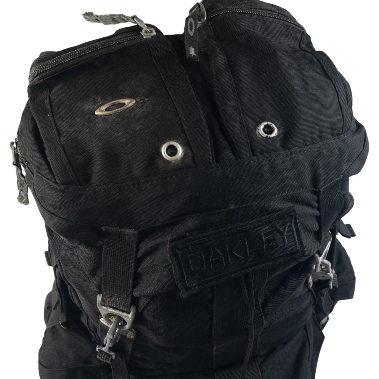Oakley Vintage Oakley Utility Cargo Backpack Size ONE SIZE - 7 Thumbnail