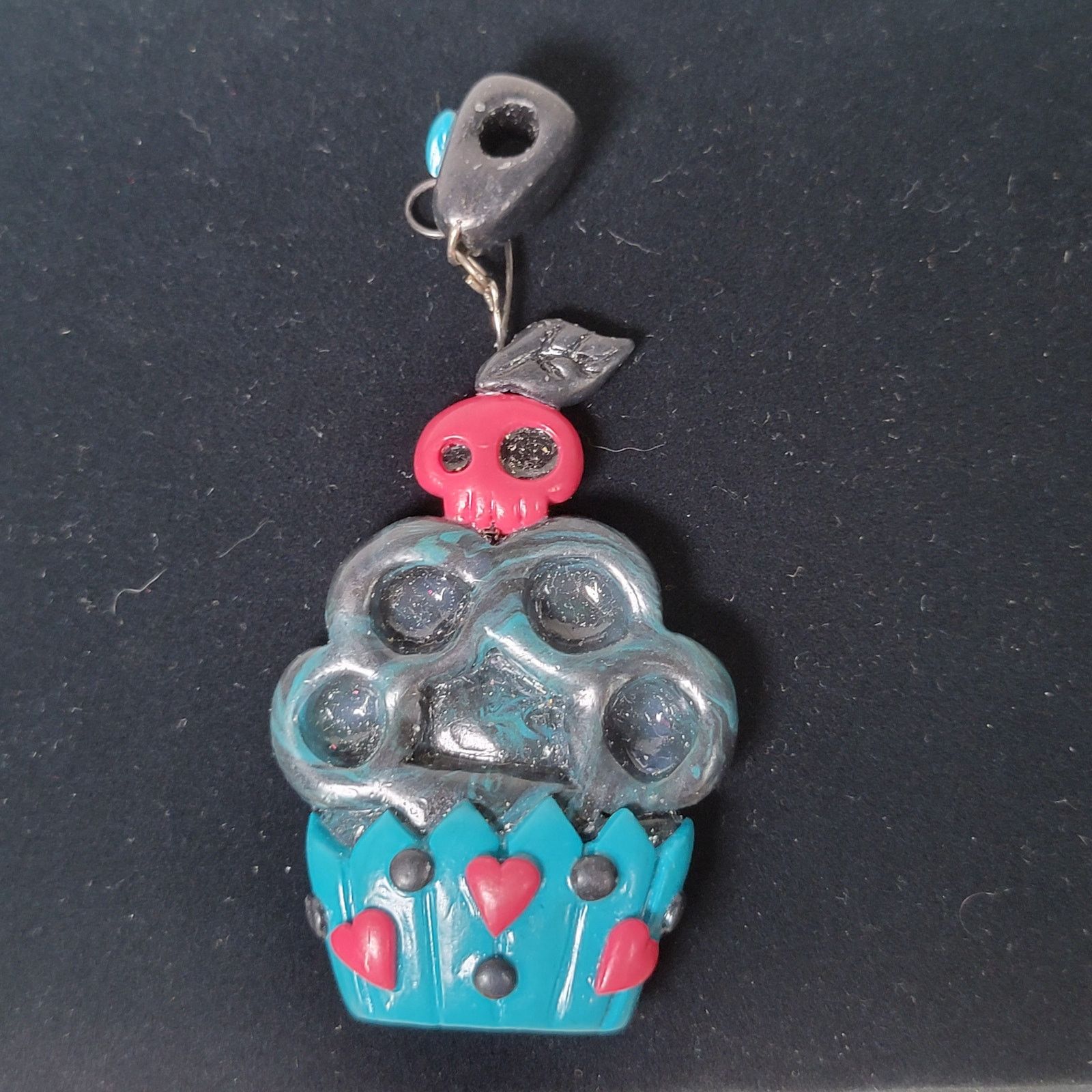 Other Decorative Cupcake-Shaped Pendant w/ Skull and Knuckle Size ONE SIZE - 1 Thumbnail