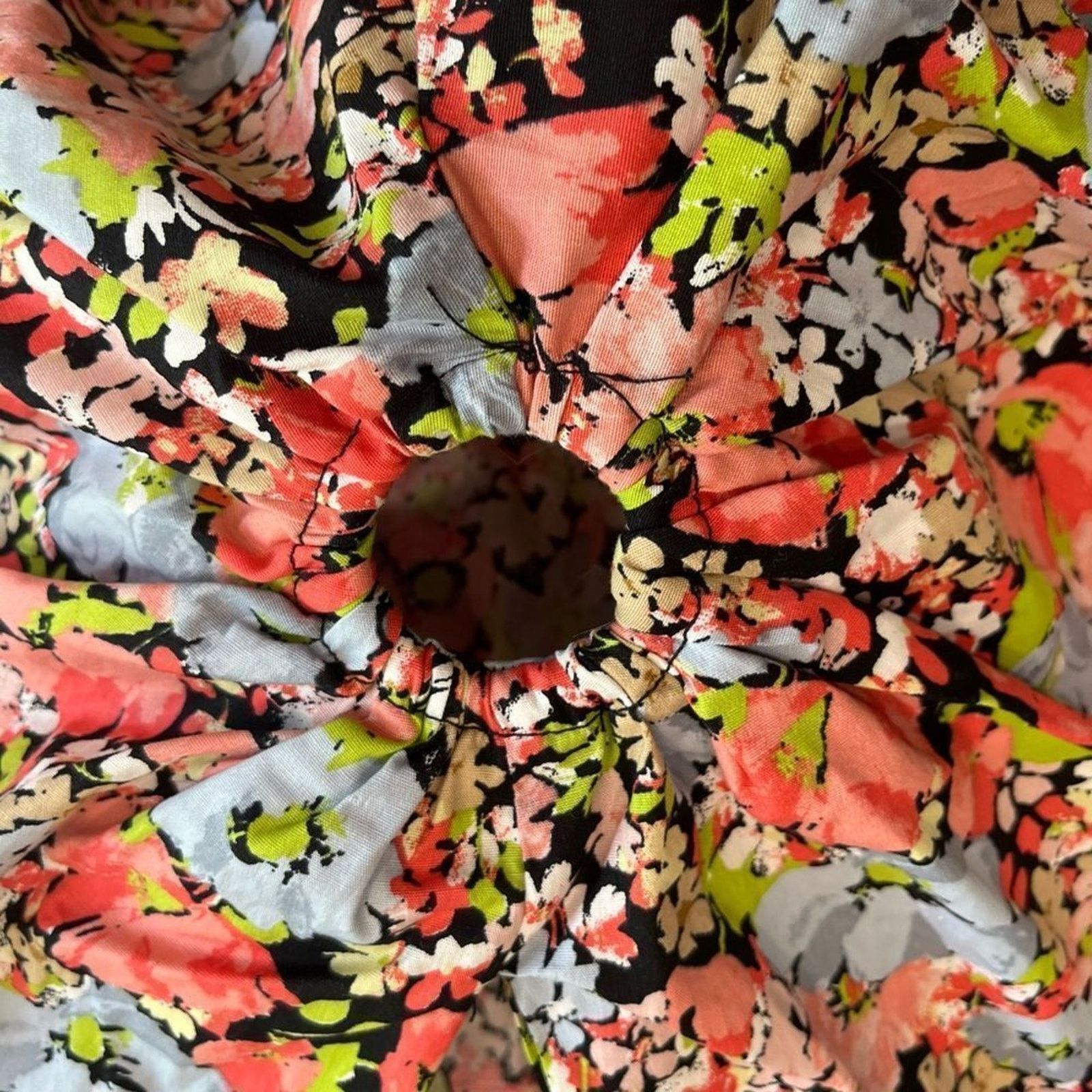 Vintage SO Floral Cutout O-Ring Crop Top Balloon Sleeves Size XL Size XL / US 12-14 / IT 48-50 - 5 Thumbnail