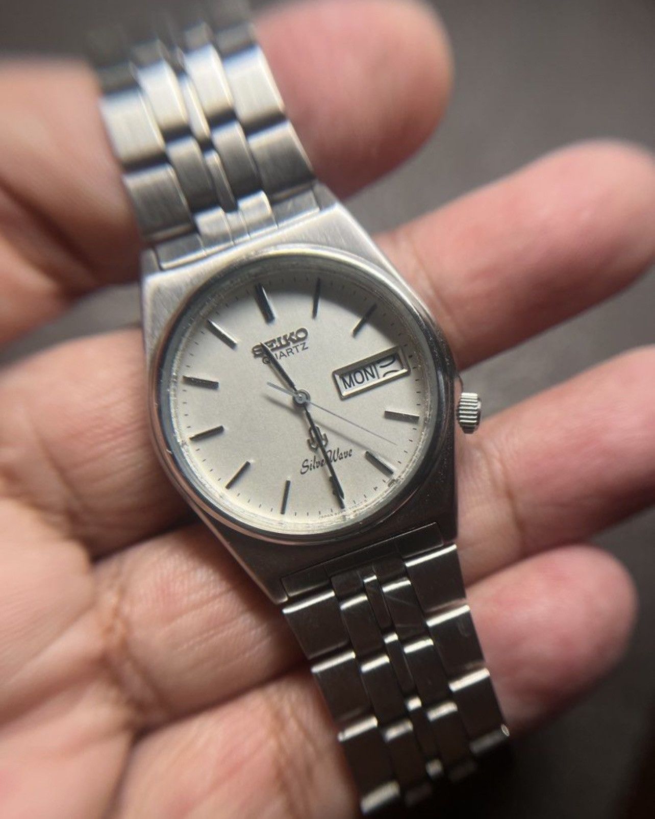 Seiko Vintage 80s Seiko Silverwave Silver Sunburst Dial Size ONE SIZE - 1 Thumbnail