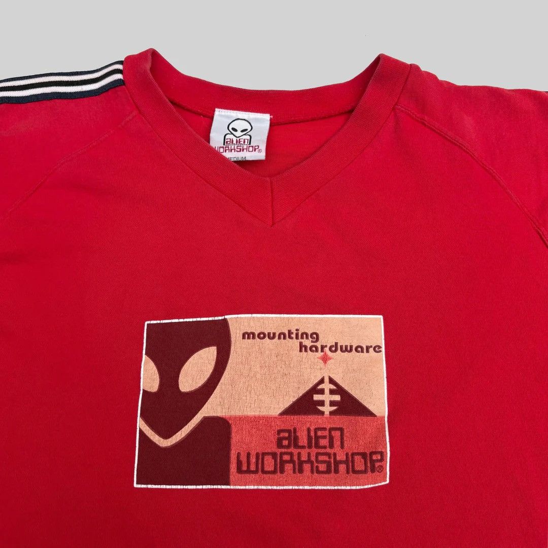 Alien Workshop Alien Workshop 1990 90s Vintage Skate USA Skateboard T-Shirt Size US M / EU 48-50 / 2 - 2 Thumbnail