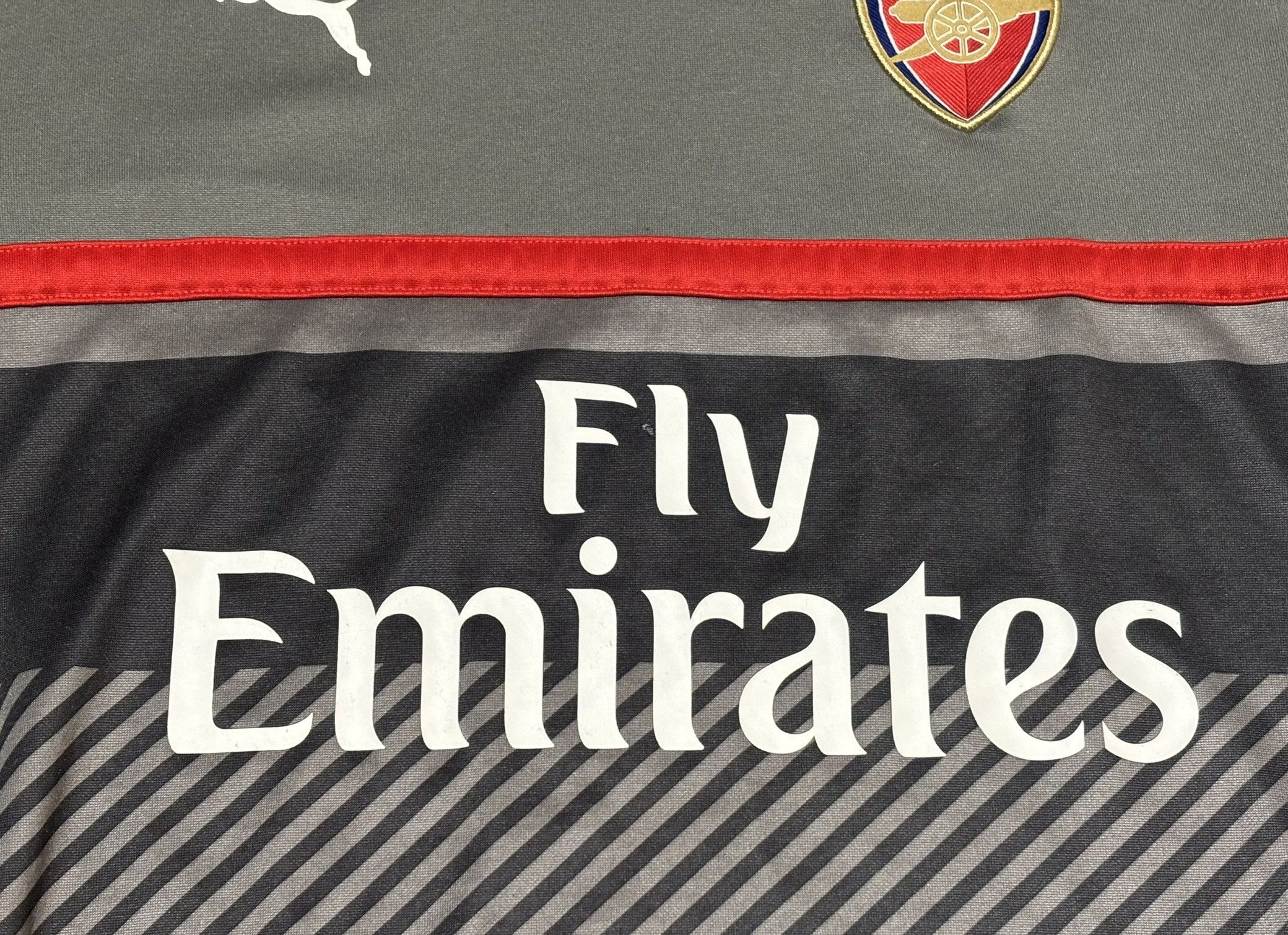 Puma Arsenal London 2016/2017 Puma Training sweatshirt Size S Size US S / EU 44-46 / 1 - 8 Thumbnail