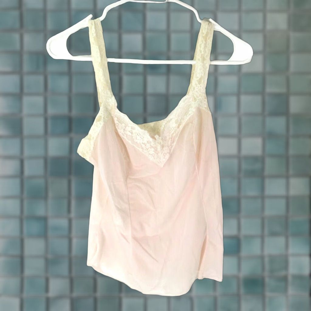 Vintage VINTAGE Olga Womens Tank Top Camisole Size 34 Medium Pink Lace Trim Breathable Casual Ladies Size XXS / US 00 / IT 34 - 1 Thumbnail