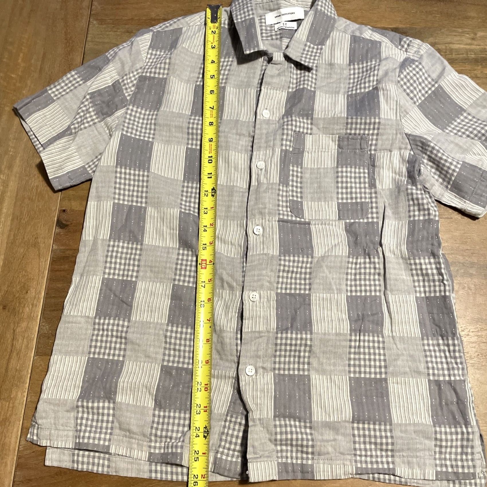 Urban Outfitters Urban Outfitters Plaid Short Sleeve Men’s Small Gray 100% Cotton Pockets Casual Shirt Size US 29 - 5 Thumbnail