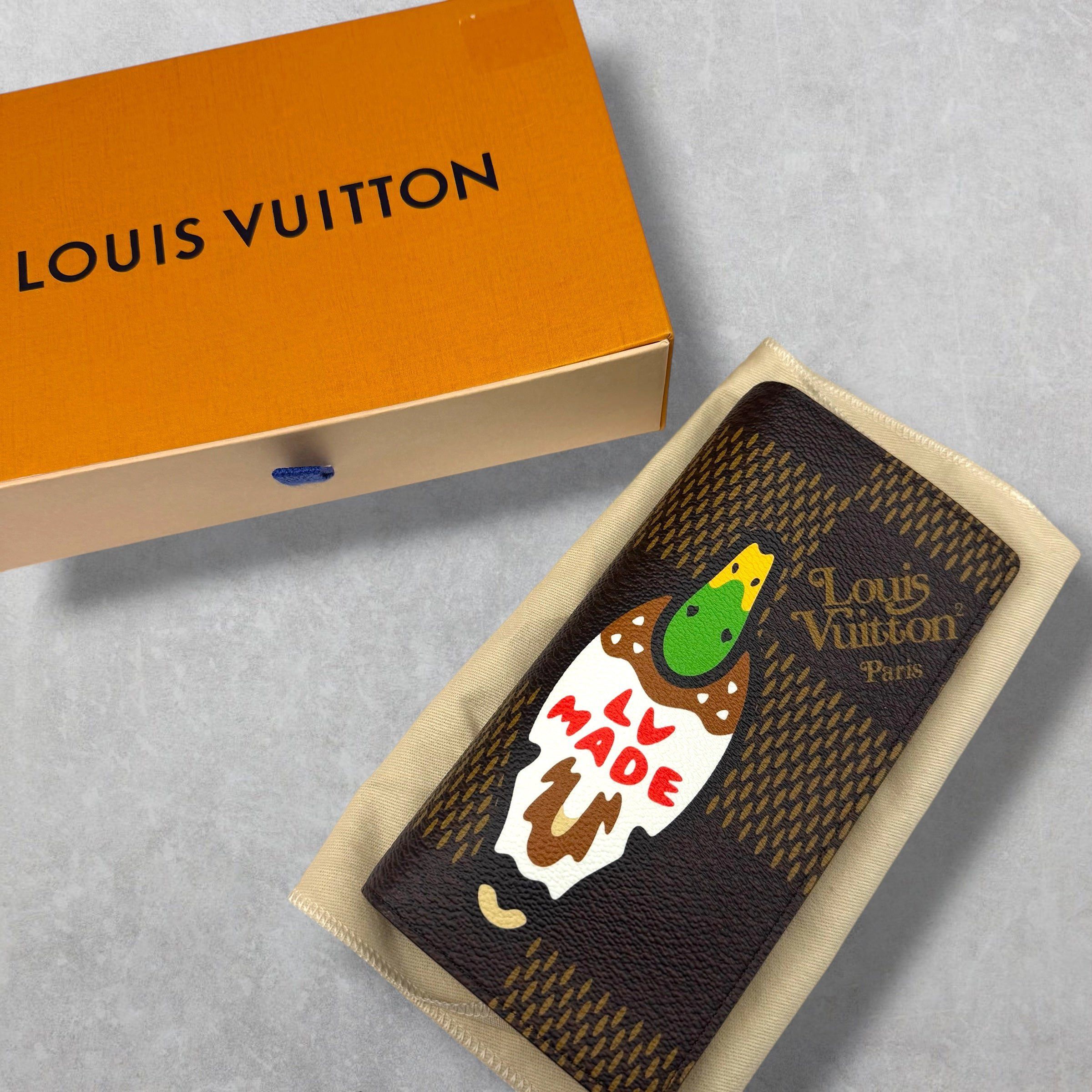 Louis Vuitton Louis Vuitton Nigo Giant Damier Ebene Brazza Wallet Size ONE SIZE - 4 Thumbnail