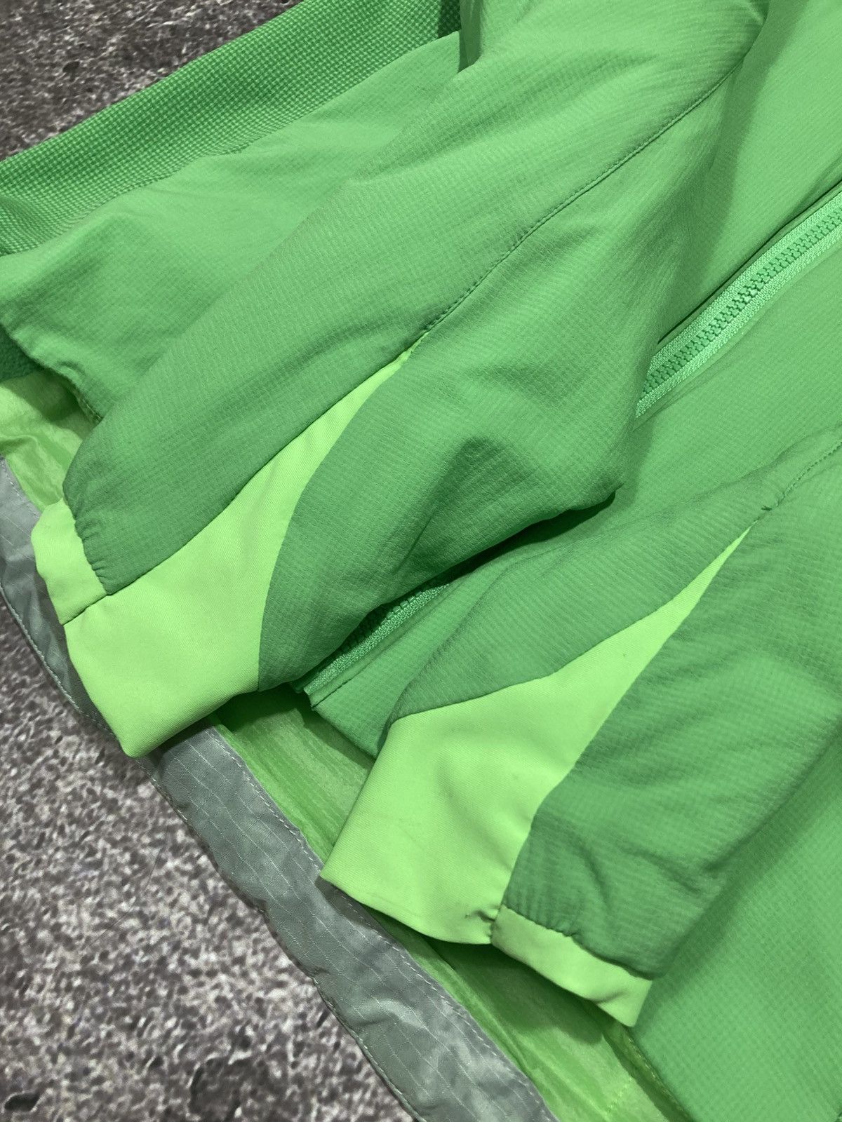 Arc'teryx Arcteryx Atom LT Women’s Zip Jacket Size S / US 4 / IT 40 - 3 Thumbnail