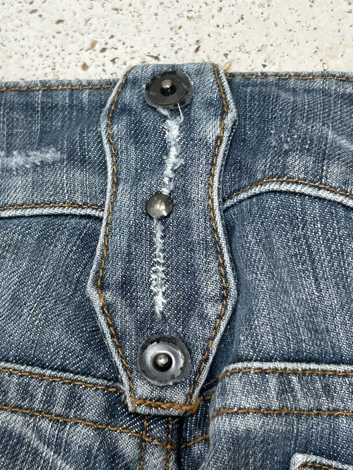 Le Grande Bleu (L.G.B.) Camel Road Distressed Embellished Jeans Size US 29 - 12 Thumbnail