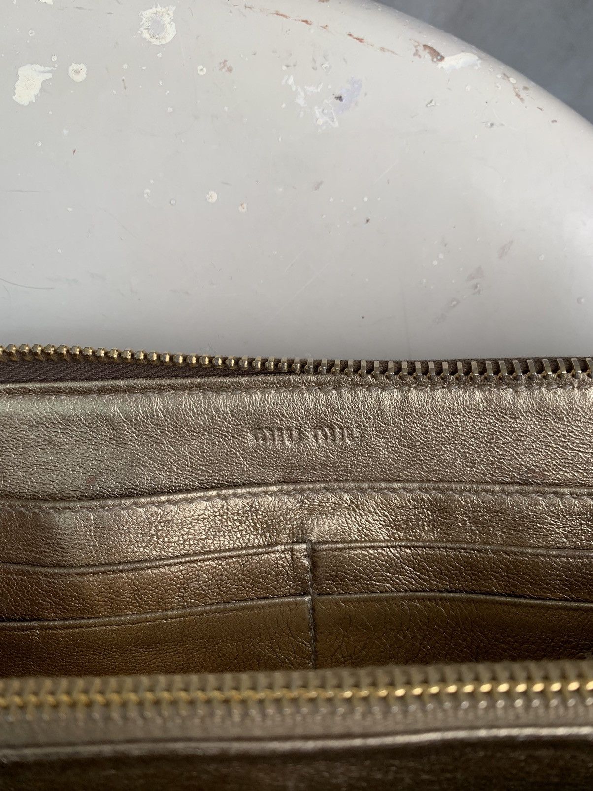 Miu Miu Wrap Around Zip Wallet Size ONE SIZE - 8 Thumbnail
