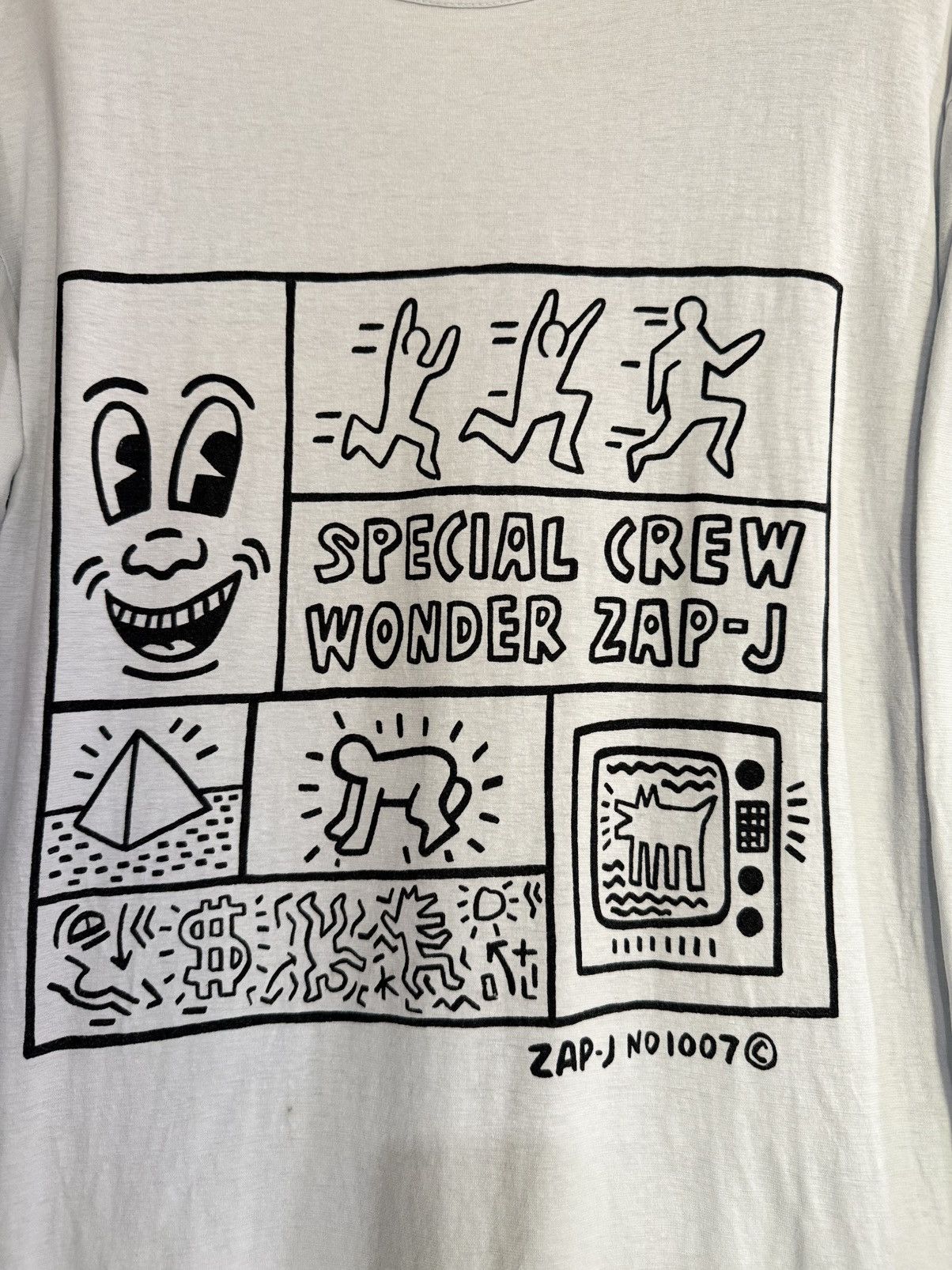 Arts & Science × Keith Haring × Vintage Vintage 90s Keith Haring Special Crew Worder Zap-J Art Tee Size US L / EU 52-54 / 3 - 2 Thumbnail