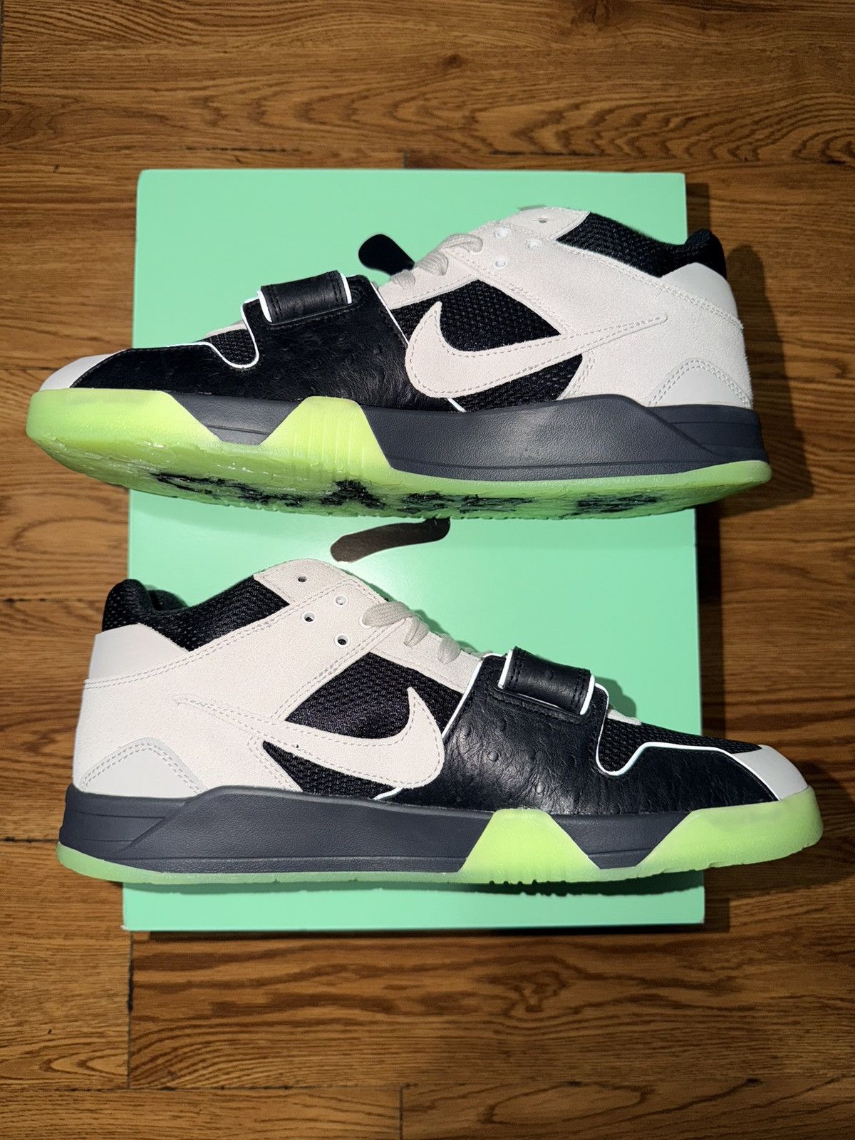 Nike × Travis Scott Jordan Jumpman Jack TR Travis Scott x Chase B Sz 11 Men’s Size US 11 / EU 44 - 2 Thumbnail