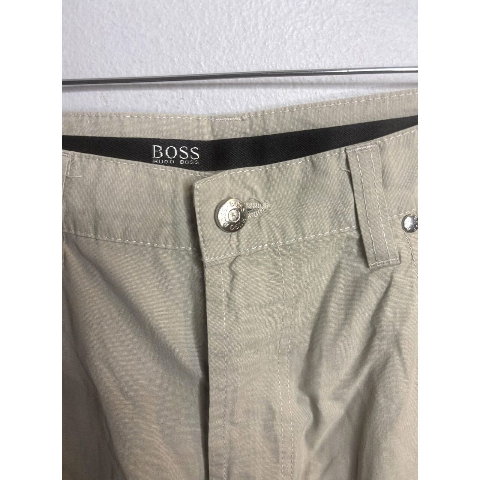 Hugo Boss HUGO BOSS Jeans Mens 36x34 Khaki Alabama 5-Pocket Cotton Straight 34in Beige/ tan Made in Italy Size US 36 / EU 52 - 3 Thumbnail