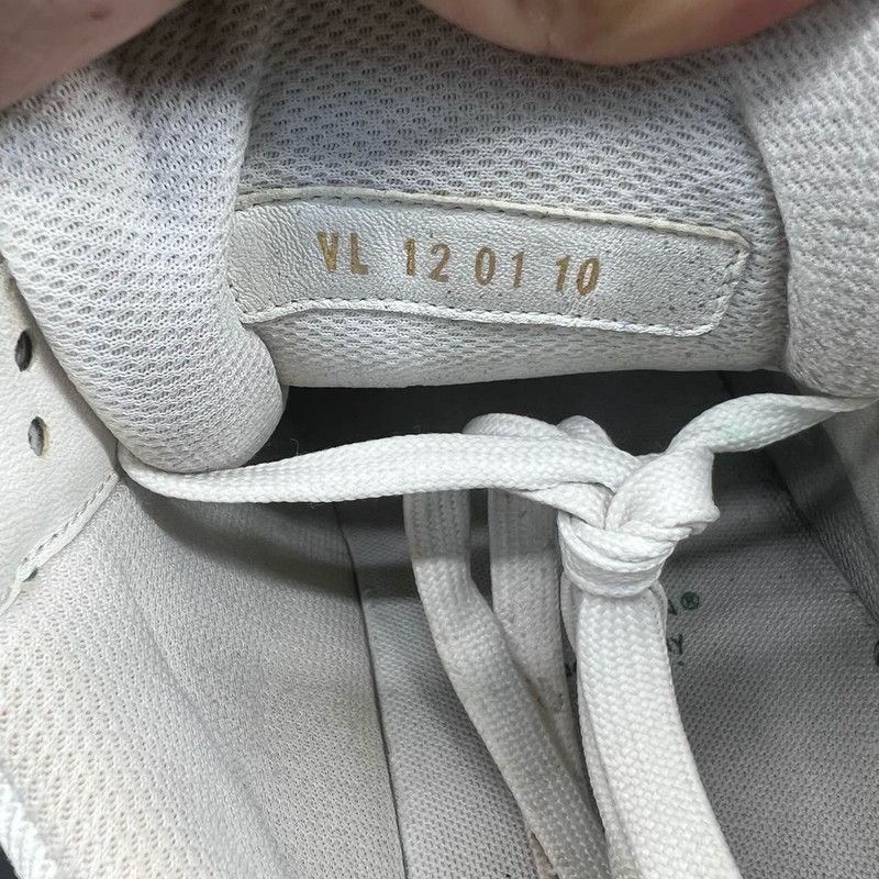 Louis Vuitton Louis Vuitton Green and White Trainer Sneakers -2508 Size US 10.5 / EU 43-44 - 5 Thumbnail
