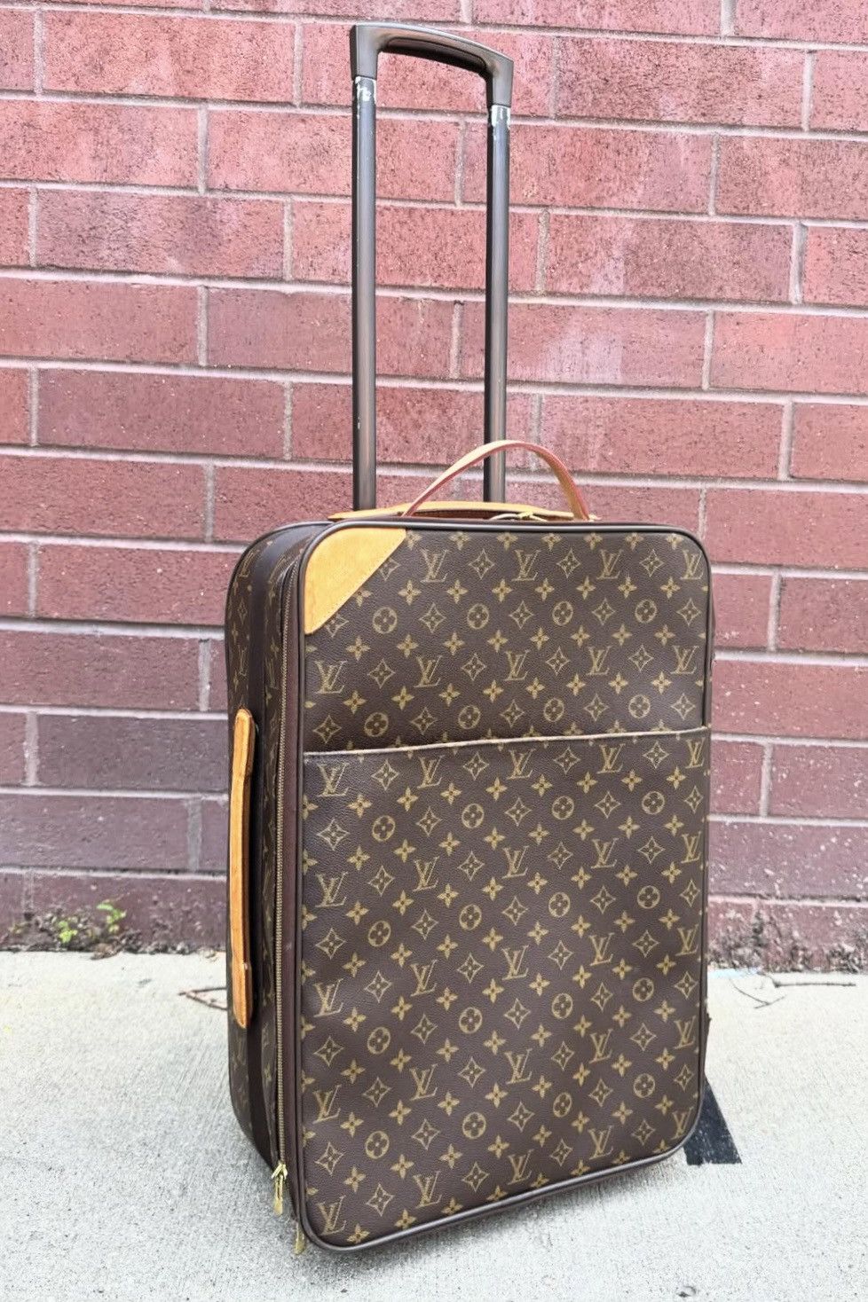 Louis Vuitton Louis Vuitton Monogram Leather Pegas 55 Rolling Suitcase Size ONE SIZE - 1 Thumbnail